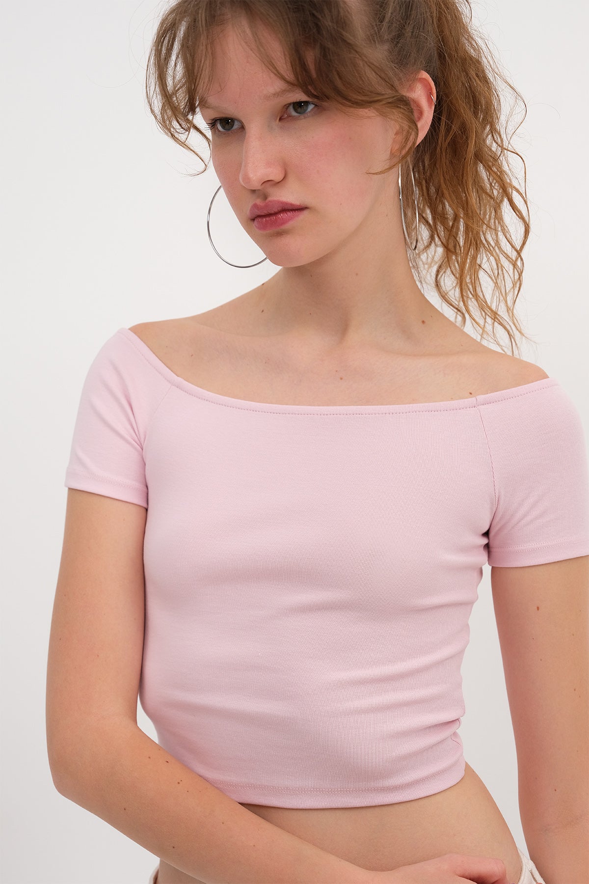 Lotus_Short-Sleeve-Basic-T-shirt-addax