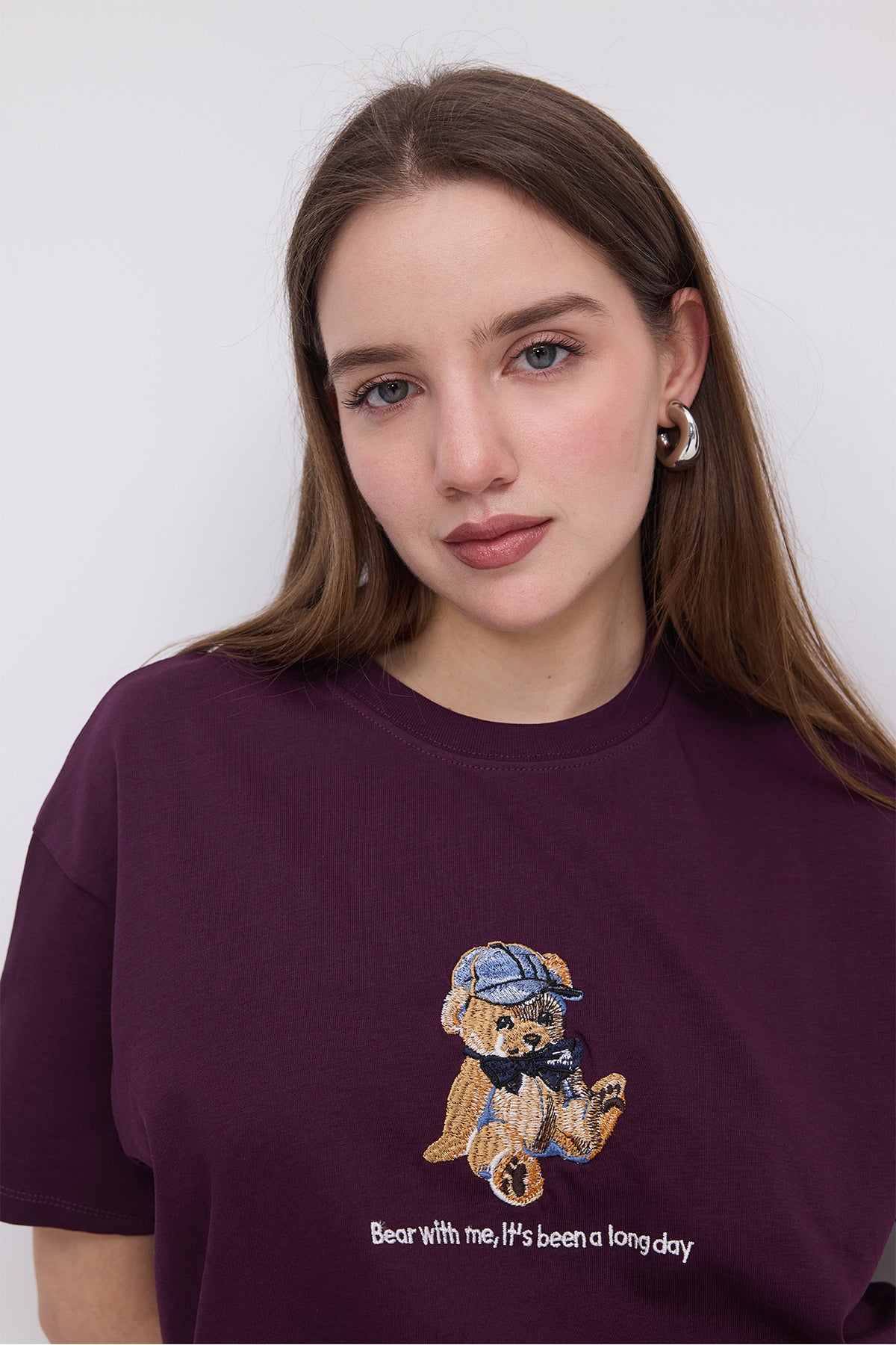 Gardenia_Teddy-Bear-Embroidered-T-Shirt-addax