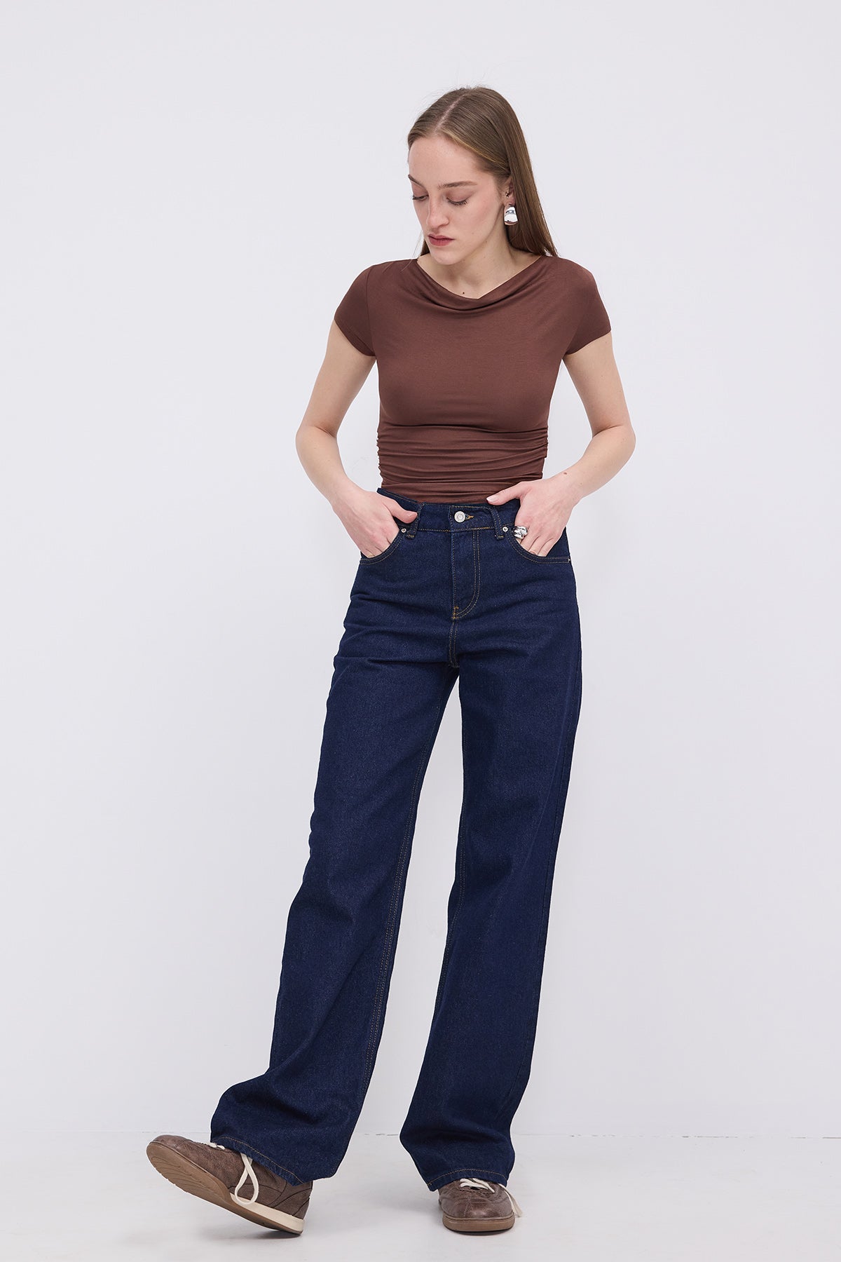 Brown_Ruched-Side-T-Shirt-addax