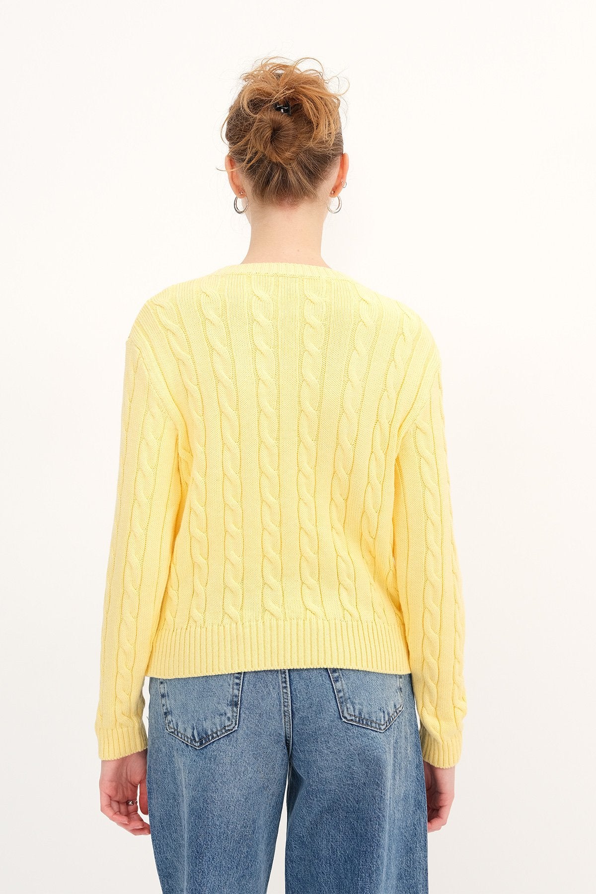 Light-Yellow_Crew-Neck-Cable-Knit-Sweater-addax