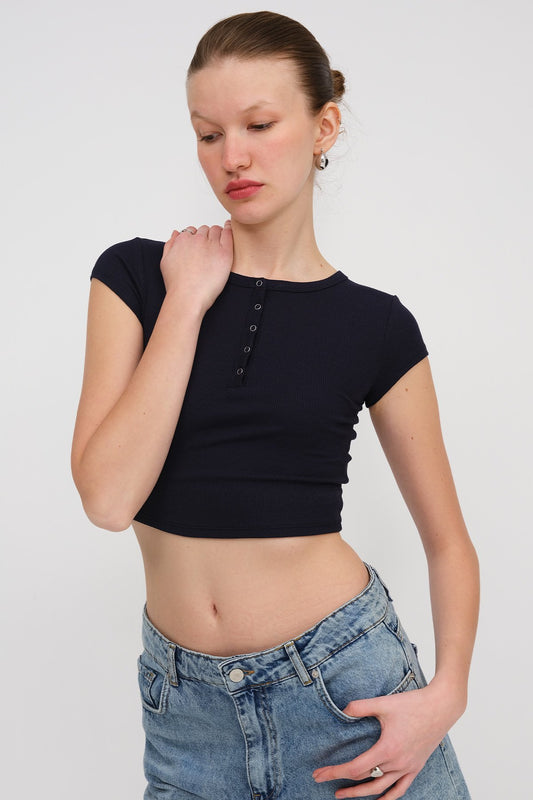 Night-Blue_Modal-T-shirt-with-Snap-Collar-addax