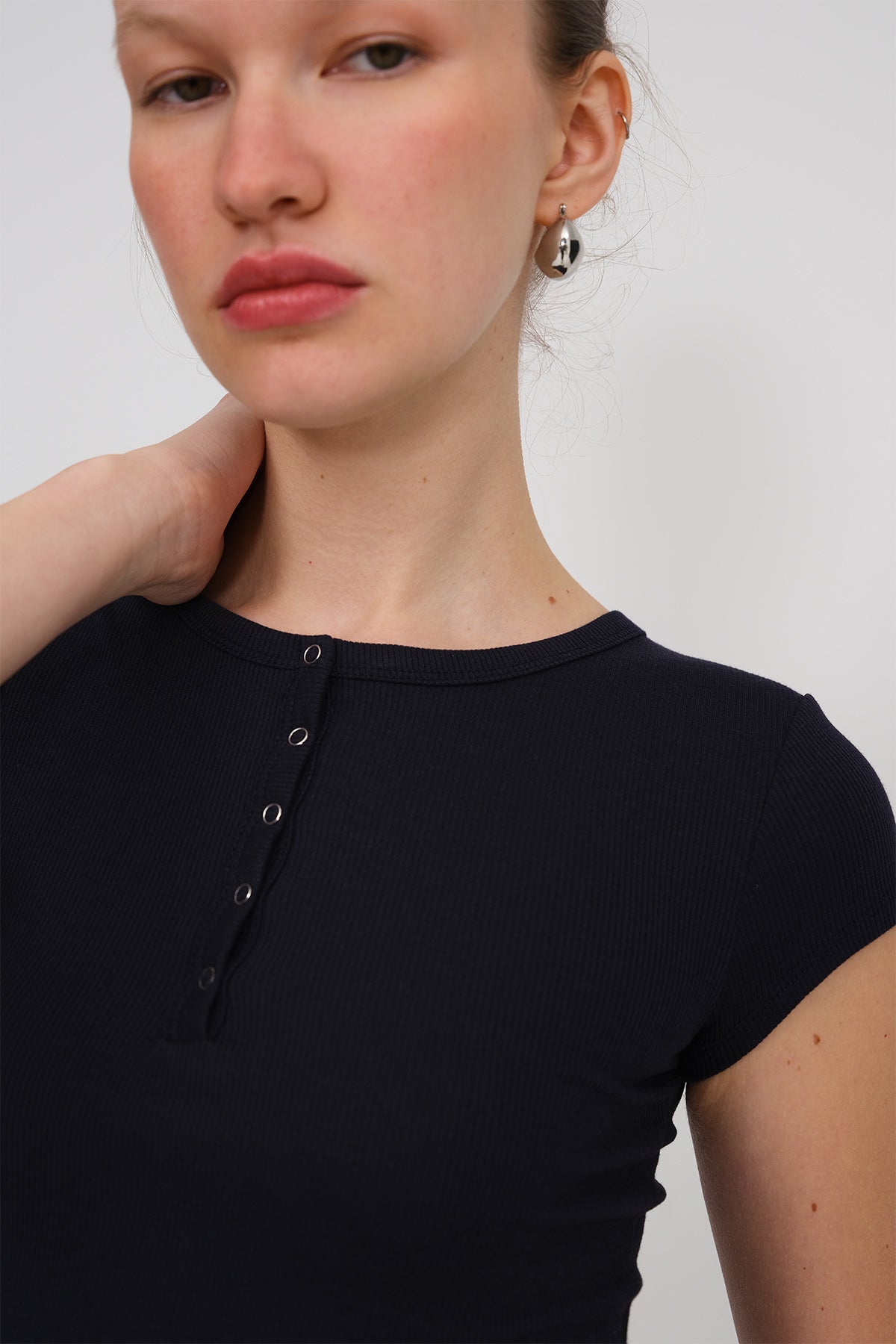 Night-Blue_Modal-T-shirt-with-Snap-Collar-addax