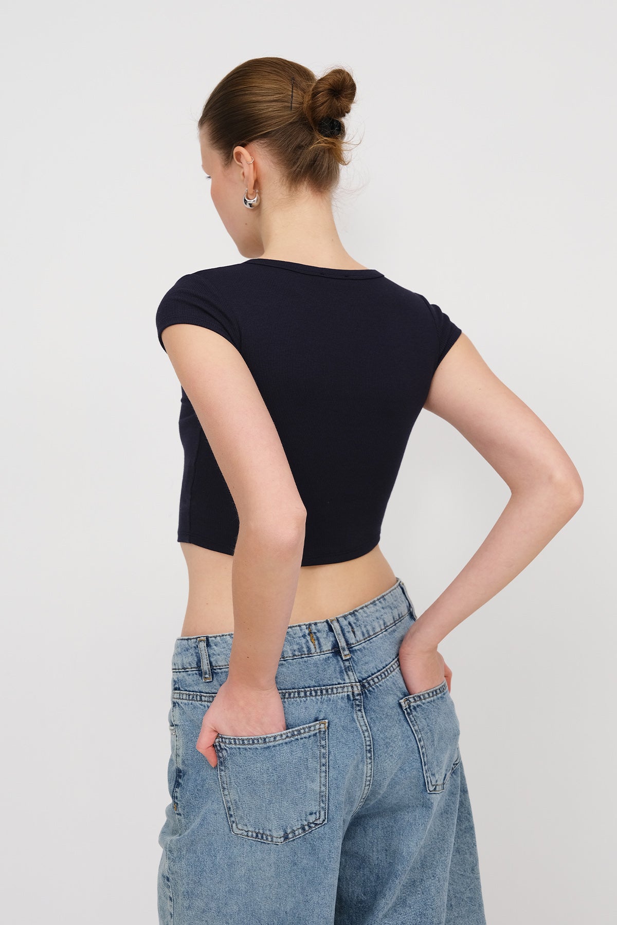 Night-Blue_Modal-T-shirt-with-Snap-Collar-addax