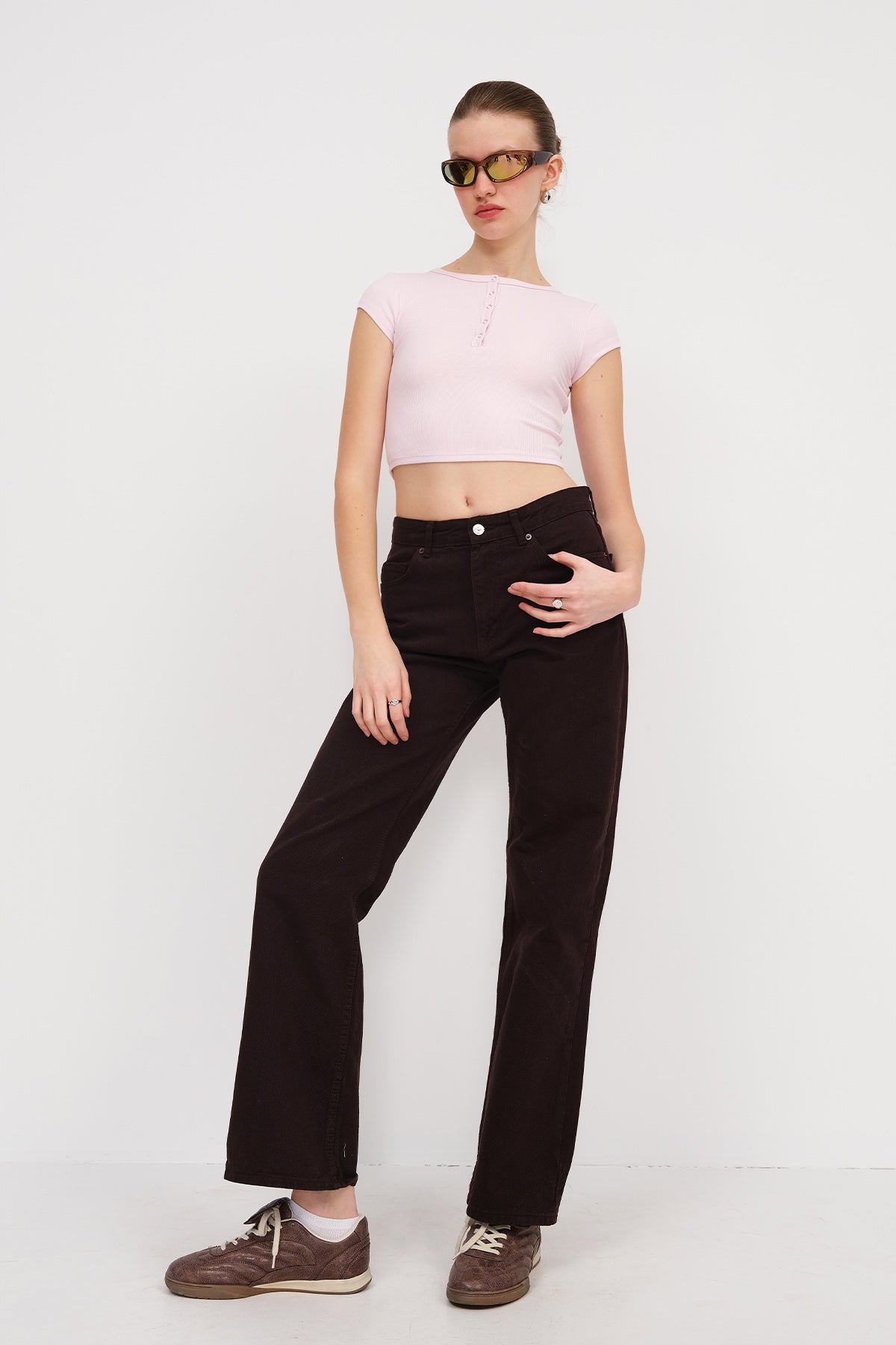 Lotus_Modal-T-shirt-with-Snap-Collar-addax