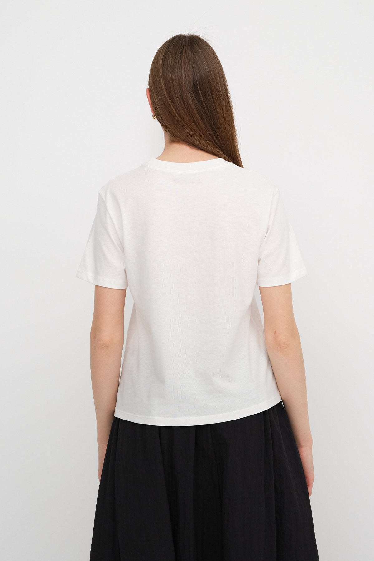 Ecru_Short-Sleeve-Printed-T-shirt-addax