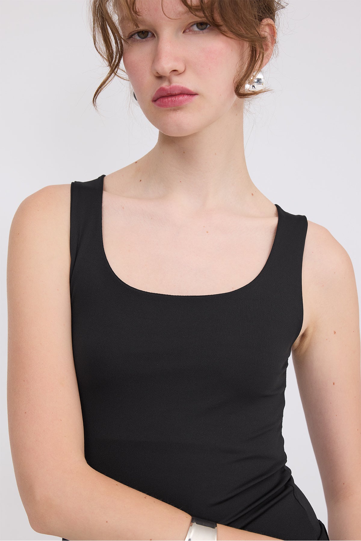 Black_Thick-Strap-Tank-Top-addax