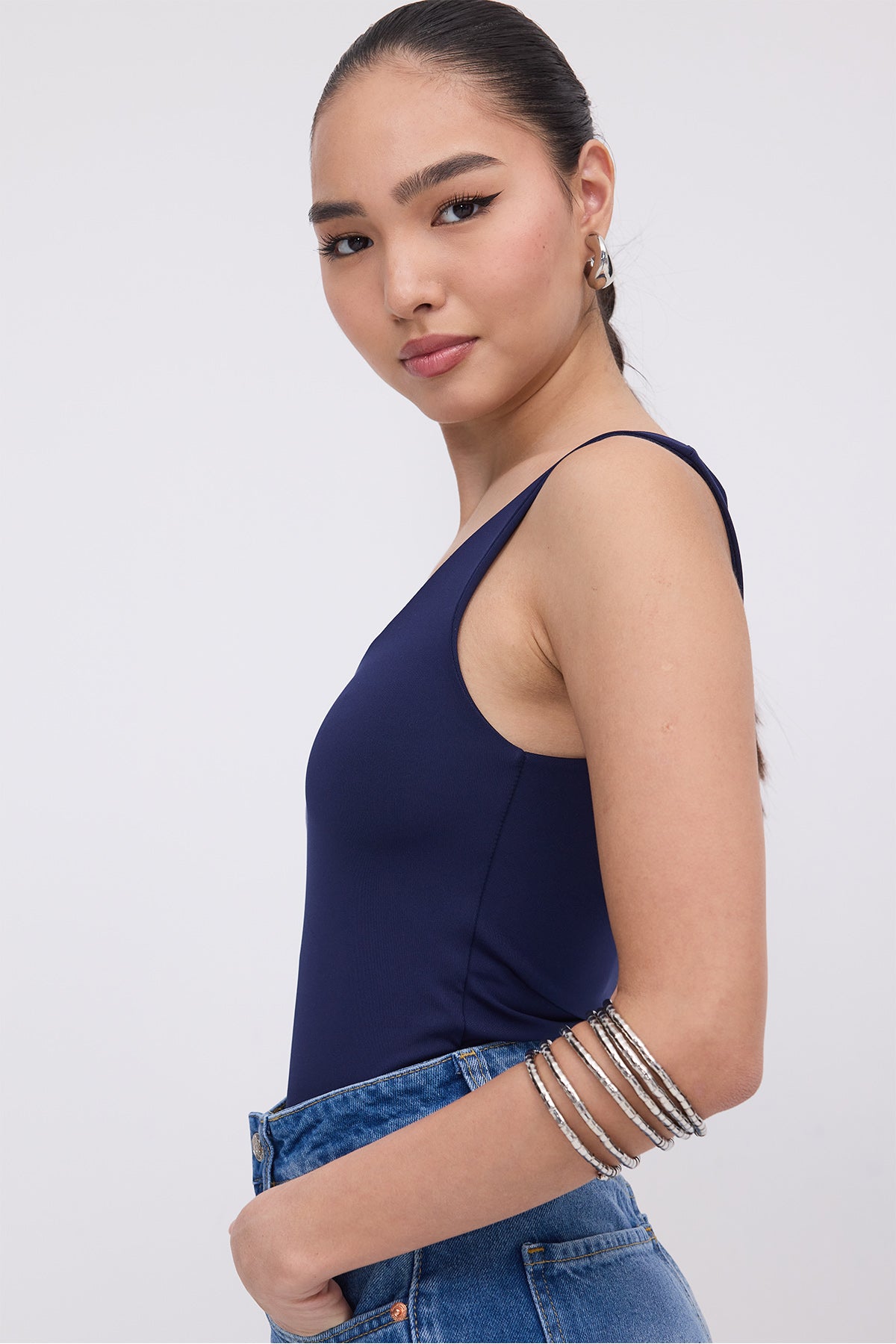 Night-Blue_Thick-Strap-Tank-Top-addax