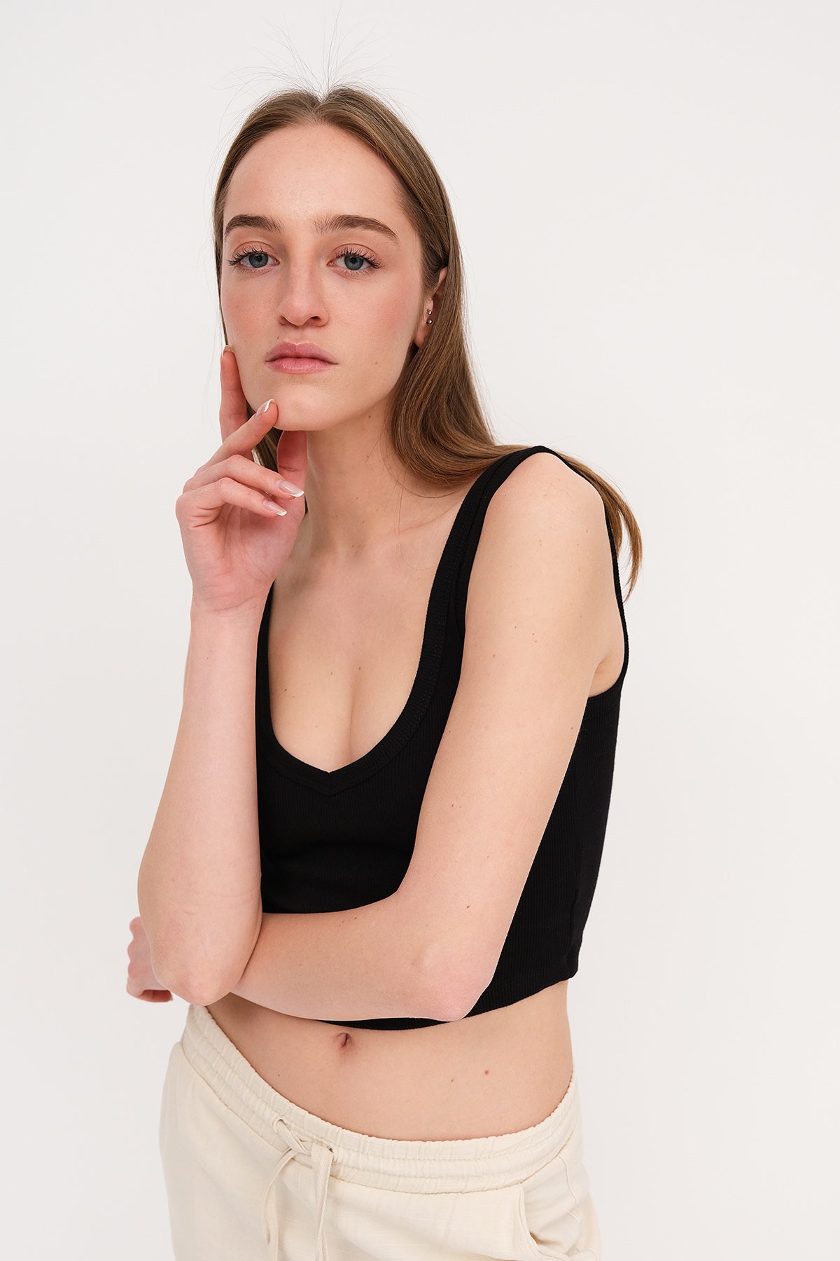 Black_Thick-Strappy-Crop-Tank-Top-addax