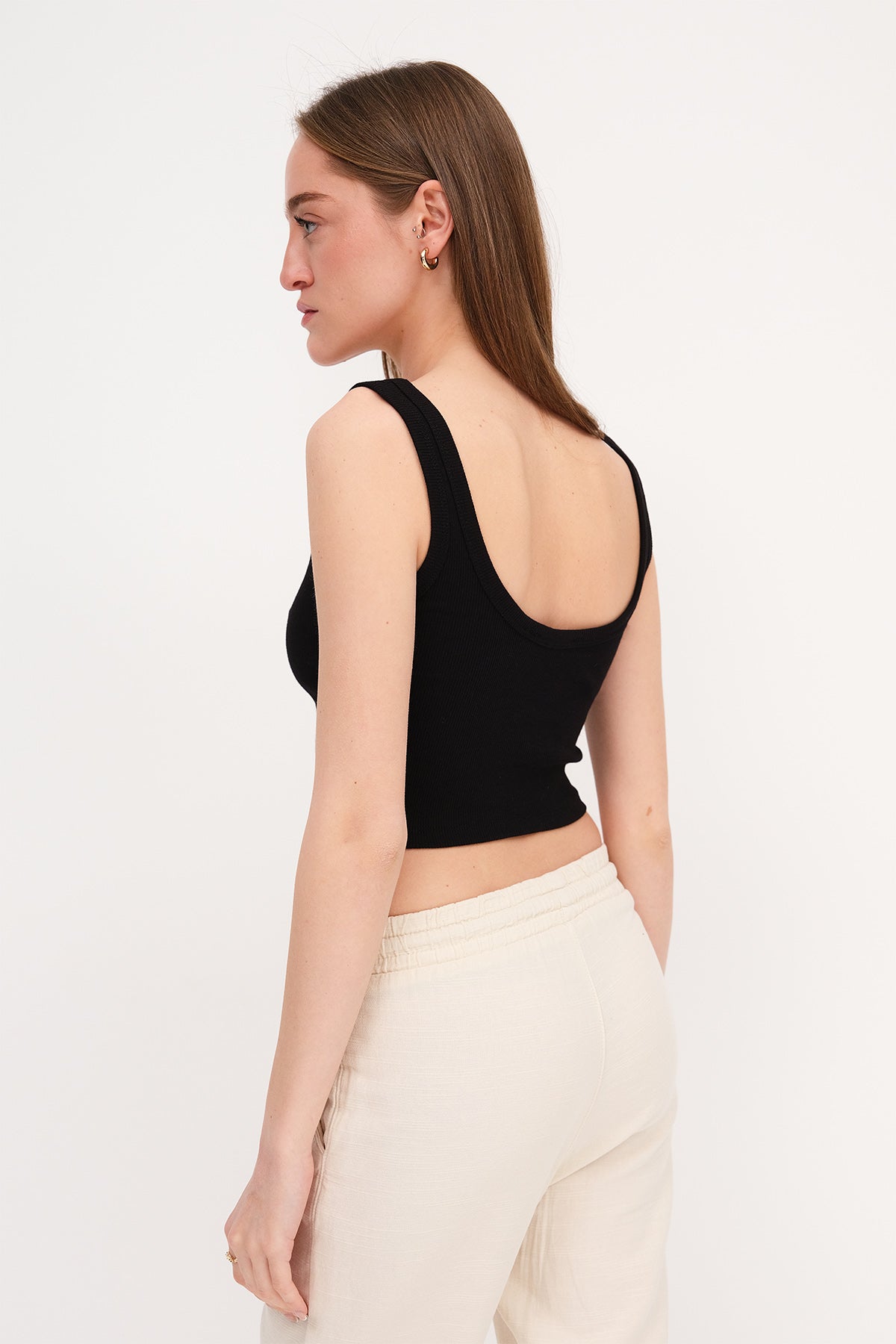 Black_Thick-Strappy-Crop-Tank-Top-addax