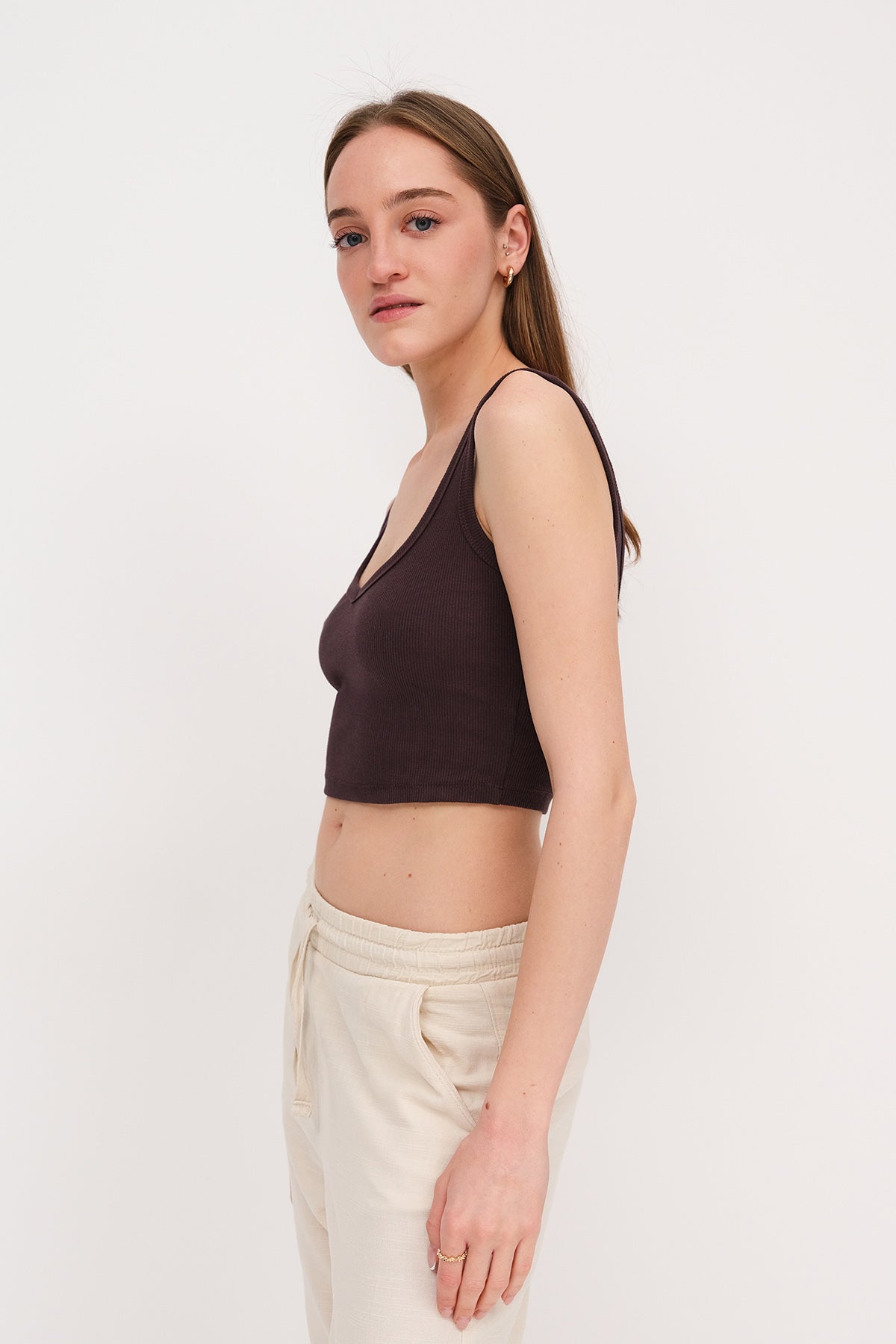 Soft-Brown_Thick-Strappy-Crop-Tank-Top-addax