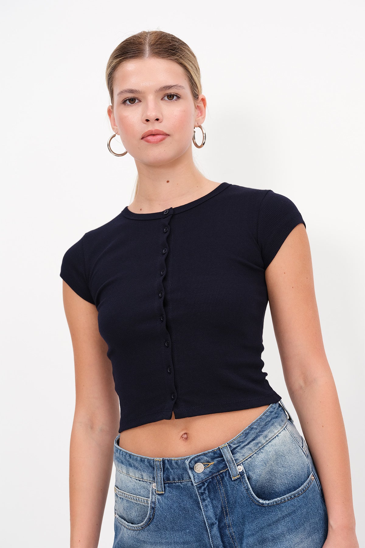 Night-Blue_Basic-Buttoned-T-shirt-addax