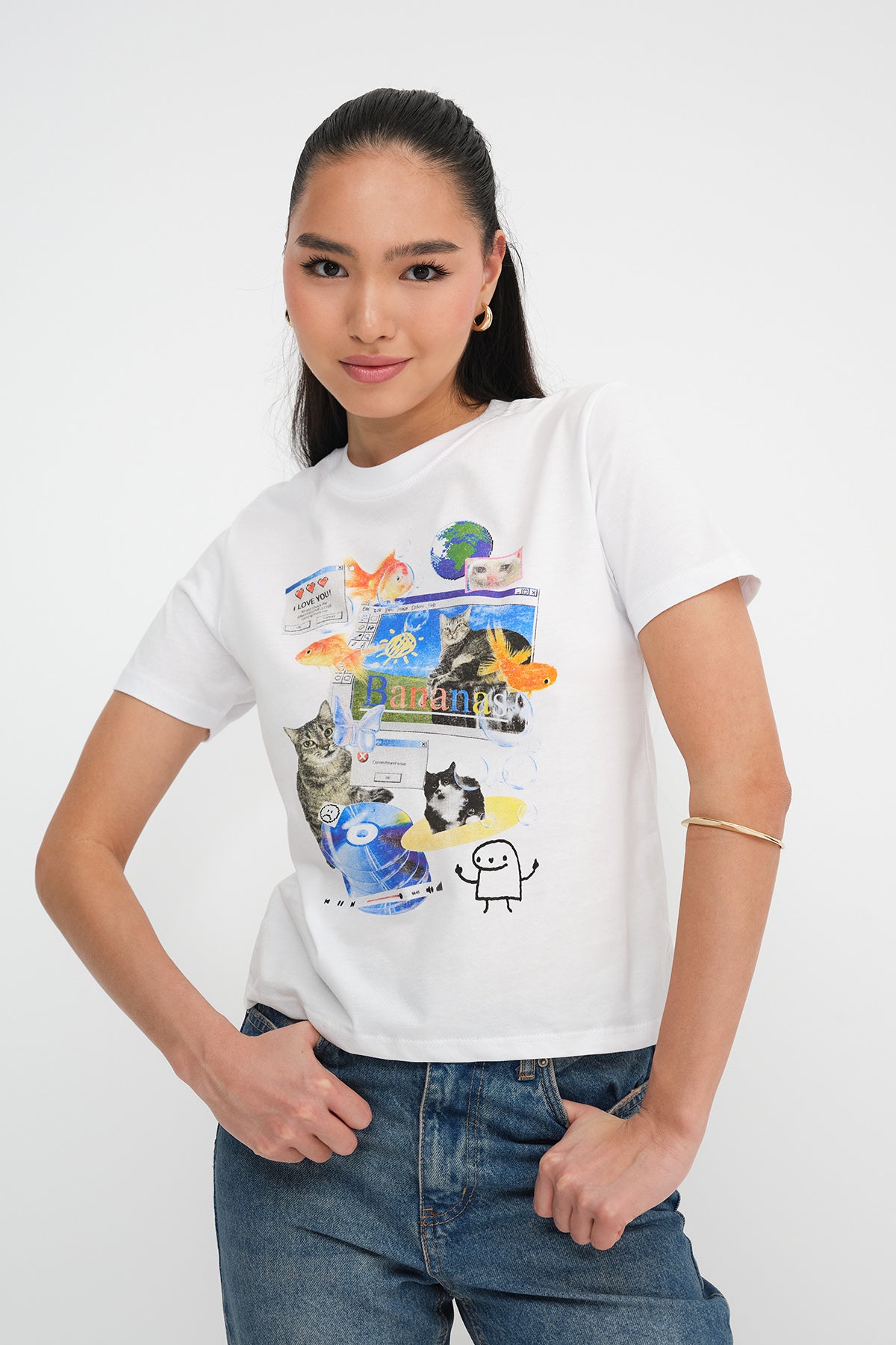 White_Short-Sleeve-Printed-T-shirt-addax