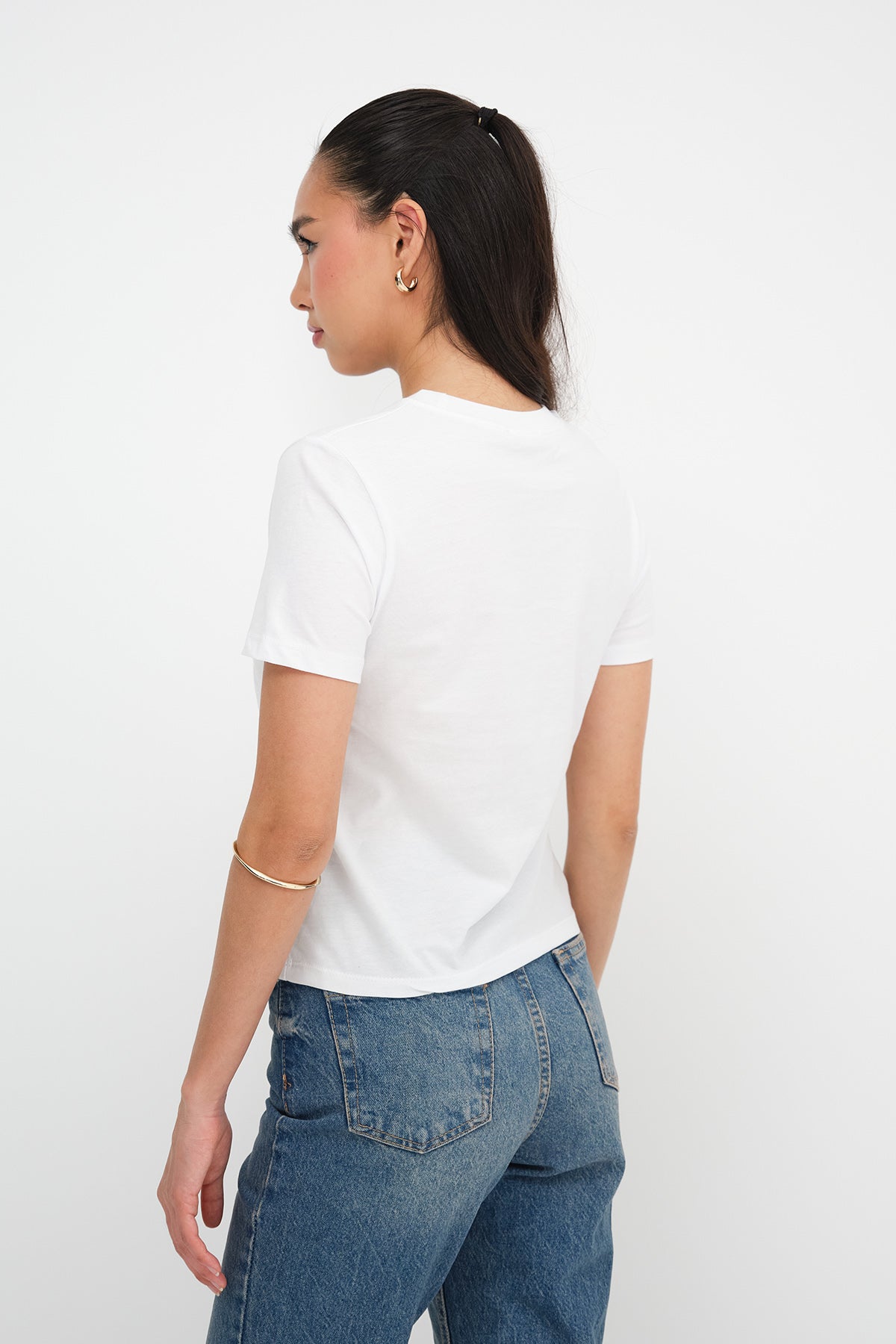 White_Short-Sleeve-Printed-T-shirt-addax