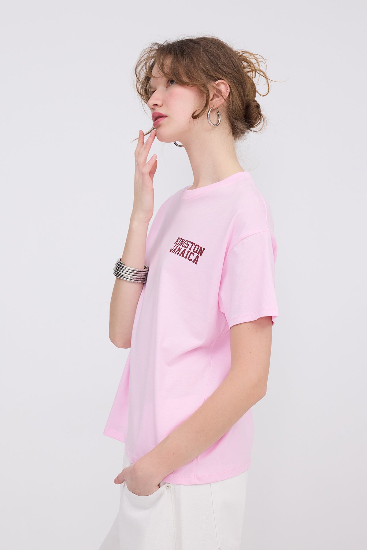 Begonia_Text-Printed-Short-Sleeve-T-shirt-addax