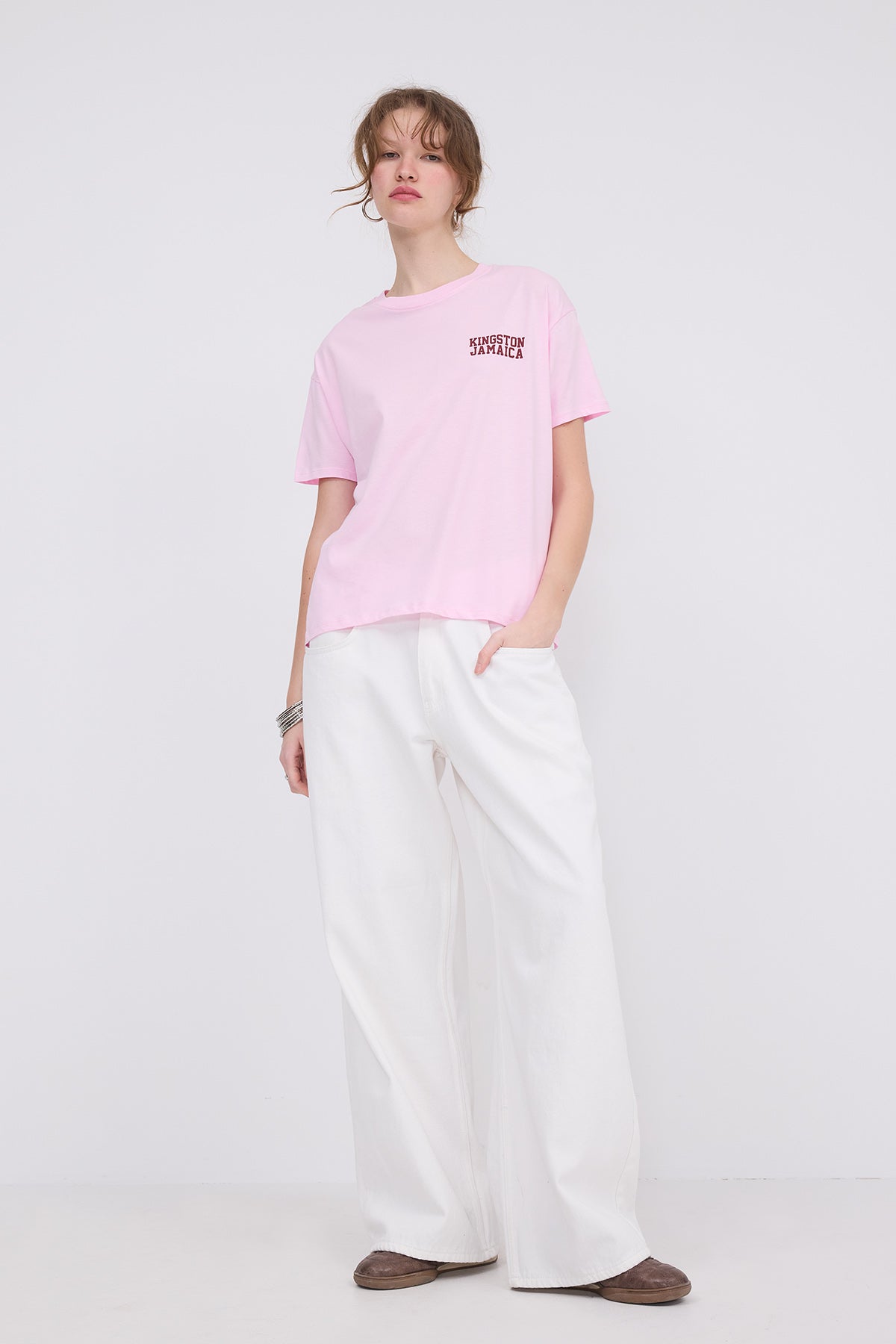Begonia_Text-Printed-Short-Sleeve-T-shirt-addax