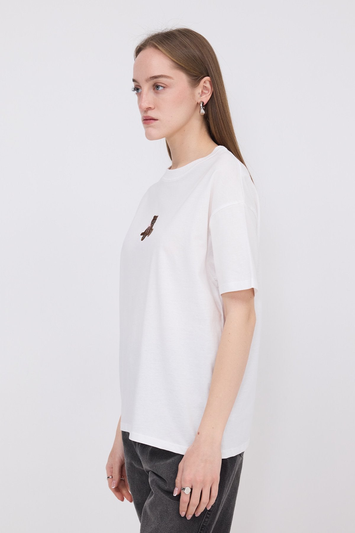 Ecru_Teddy-Bear-Printed-T-Shirt-addax