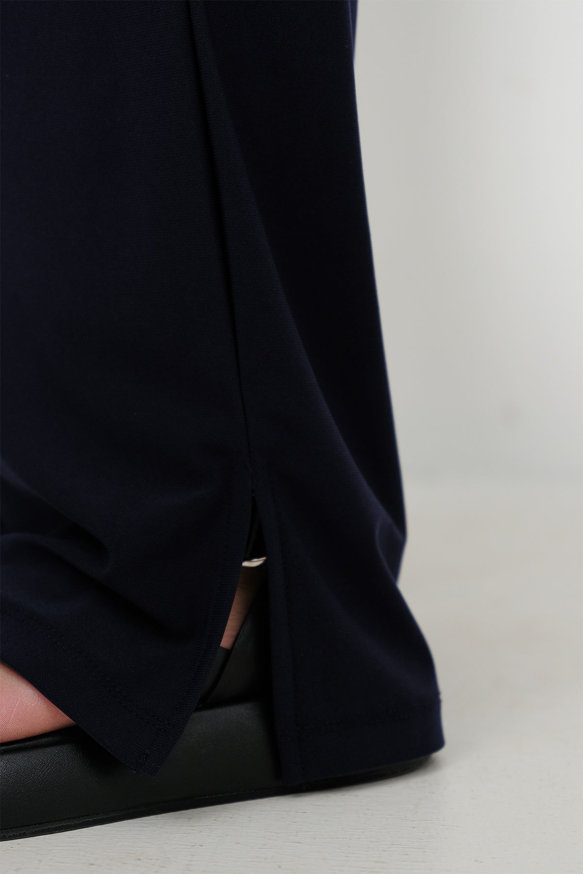 Night-Blue_Elastic-Waist-Wide-Leg-Trousers-addax