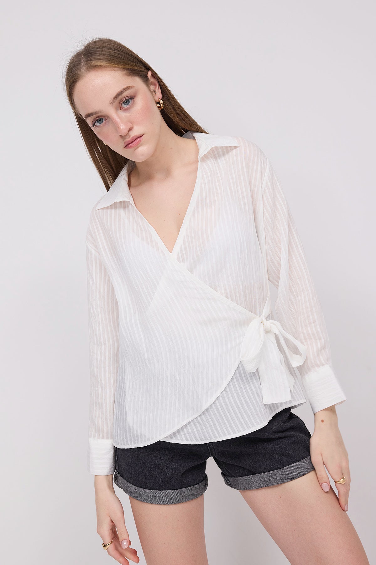 Ecru_Tied-Striped-Shirt-addax