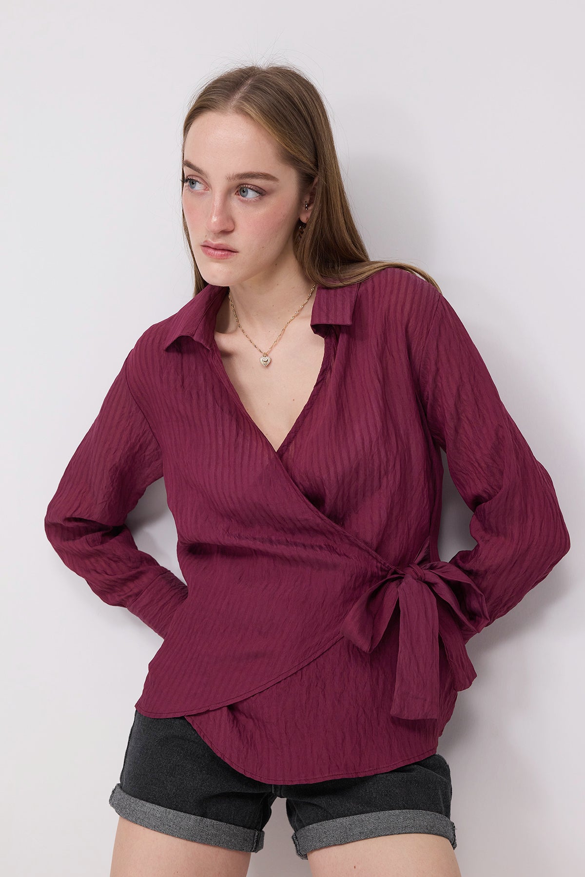 Cherry_Tied-Striped-Shirt-addax