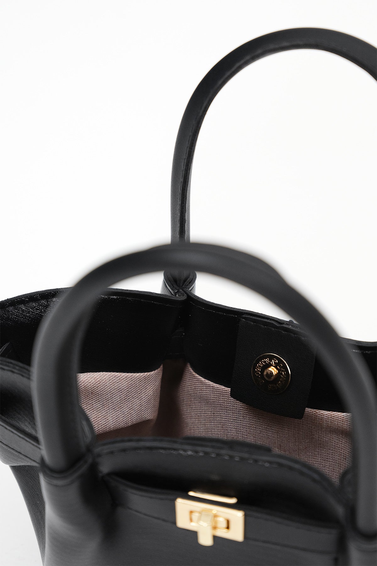 Black_Lock-Detailed-Hand-and-Shoulder-Bag-addax