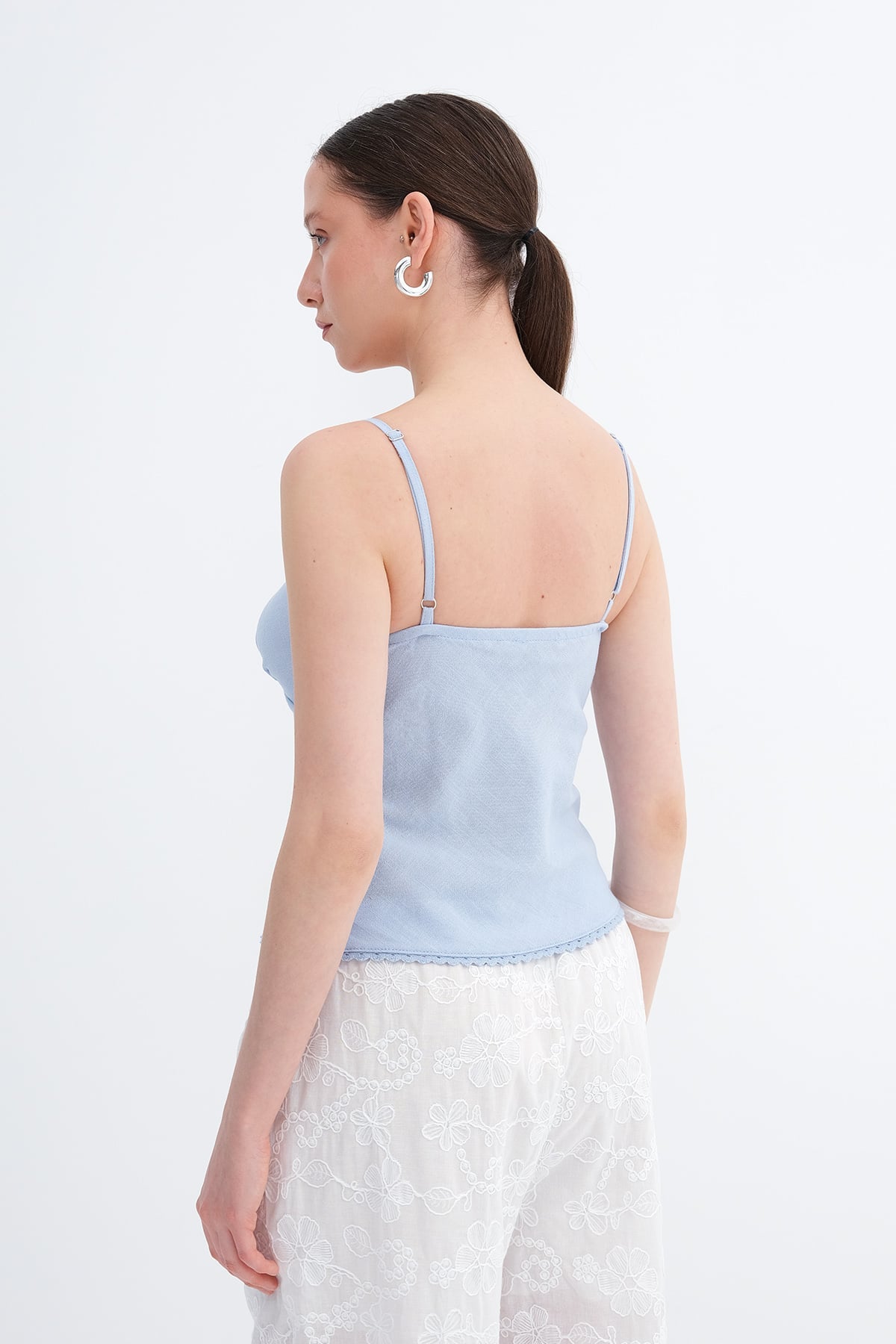 Baby-Blue_Linen-Blend-Tank-Top-addax