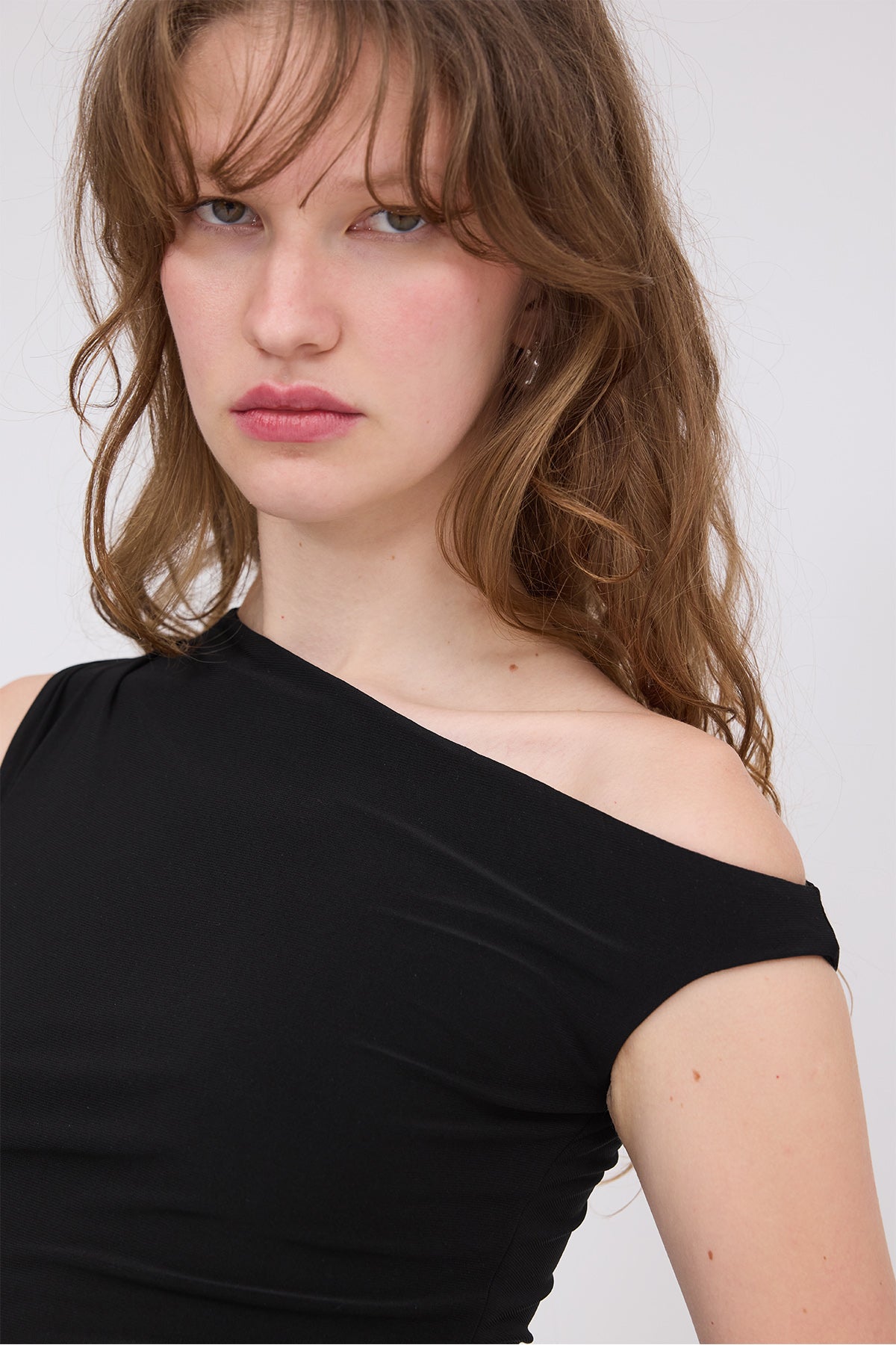 Black_Boat-Neck-Blouse-addax