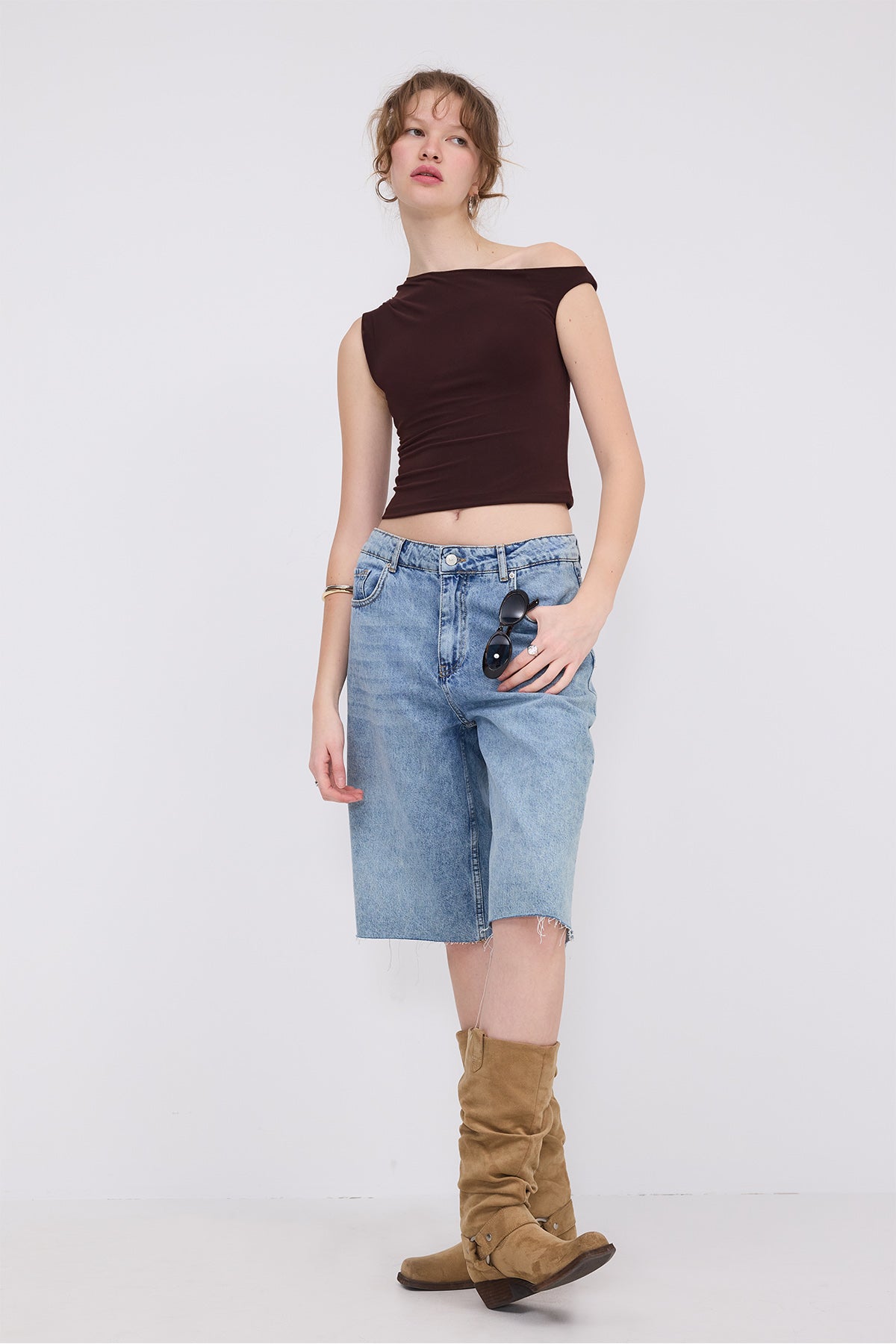 Bitter-Coffee_Boat-Neck-Blouse-addax