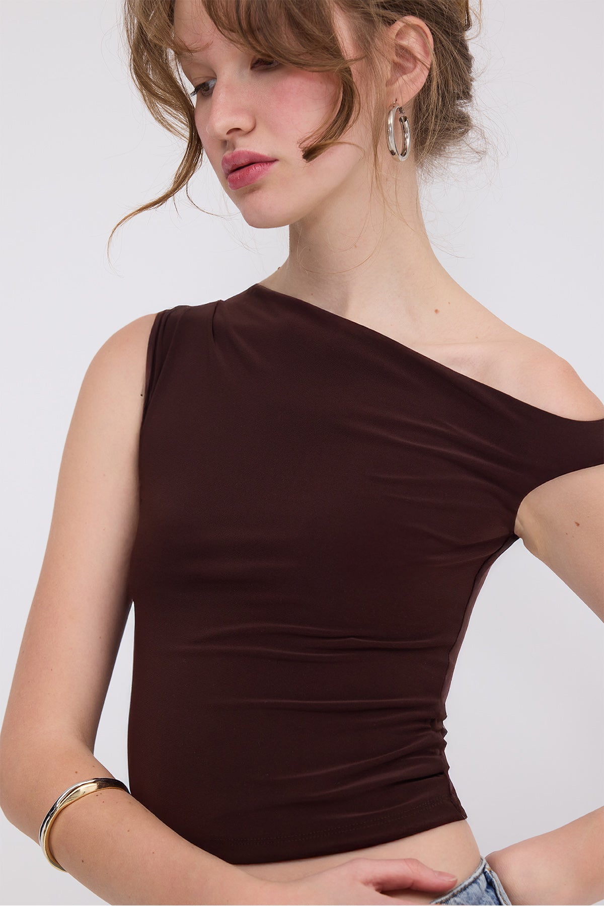 Bitter-Coffee_Boat-Neck-Blouse-addax