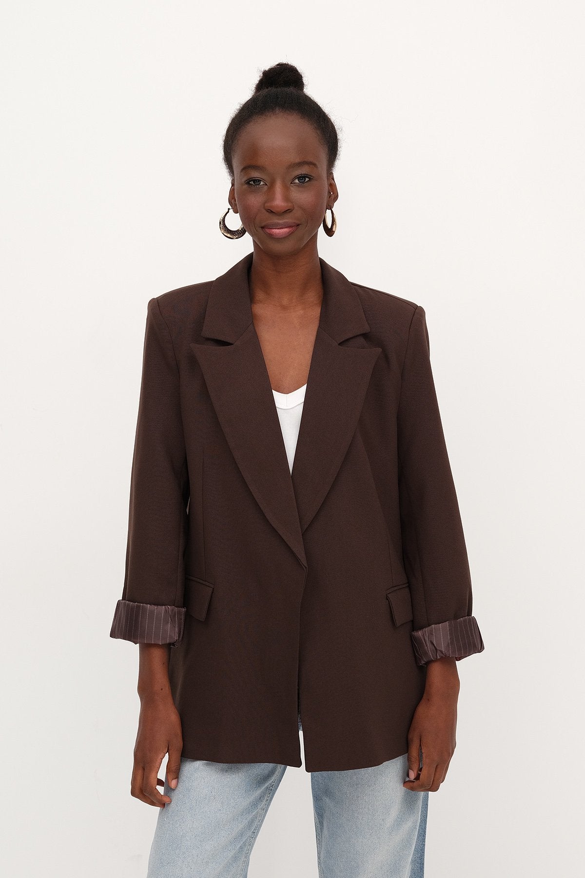 Bitter-Coffee_Curved-Blazer-Jacket-addax