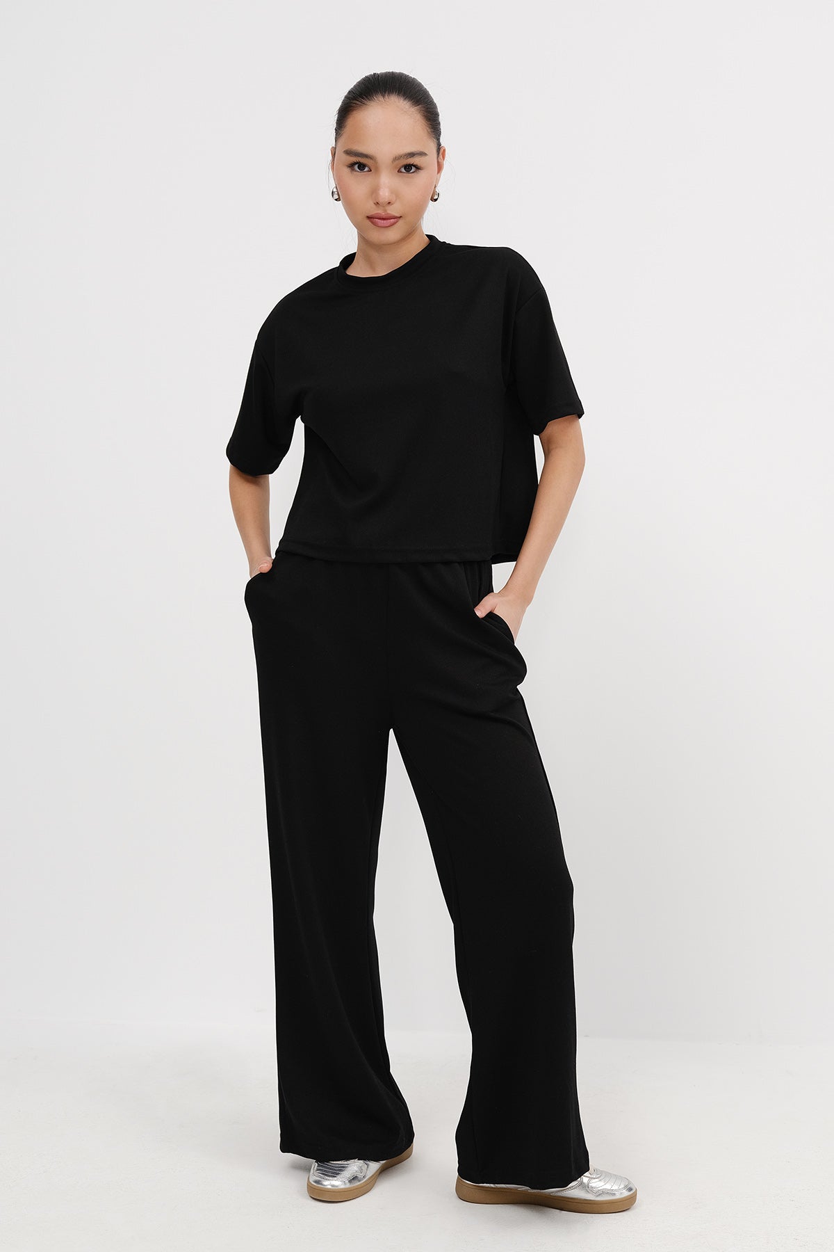 Black_Short-Sleeve-Top-and-Bottom-Set-addax