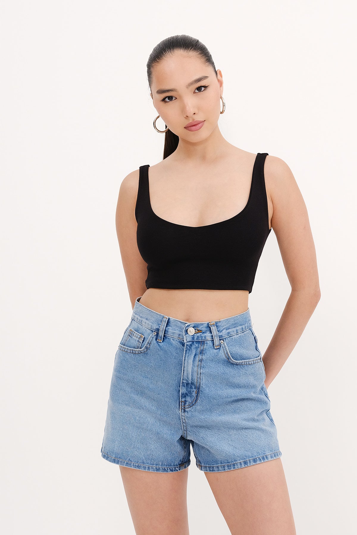 Black_Thick-Strap-Bustier-addax