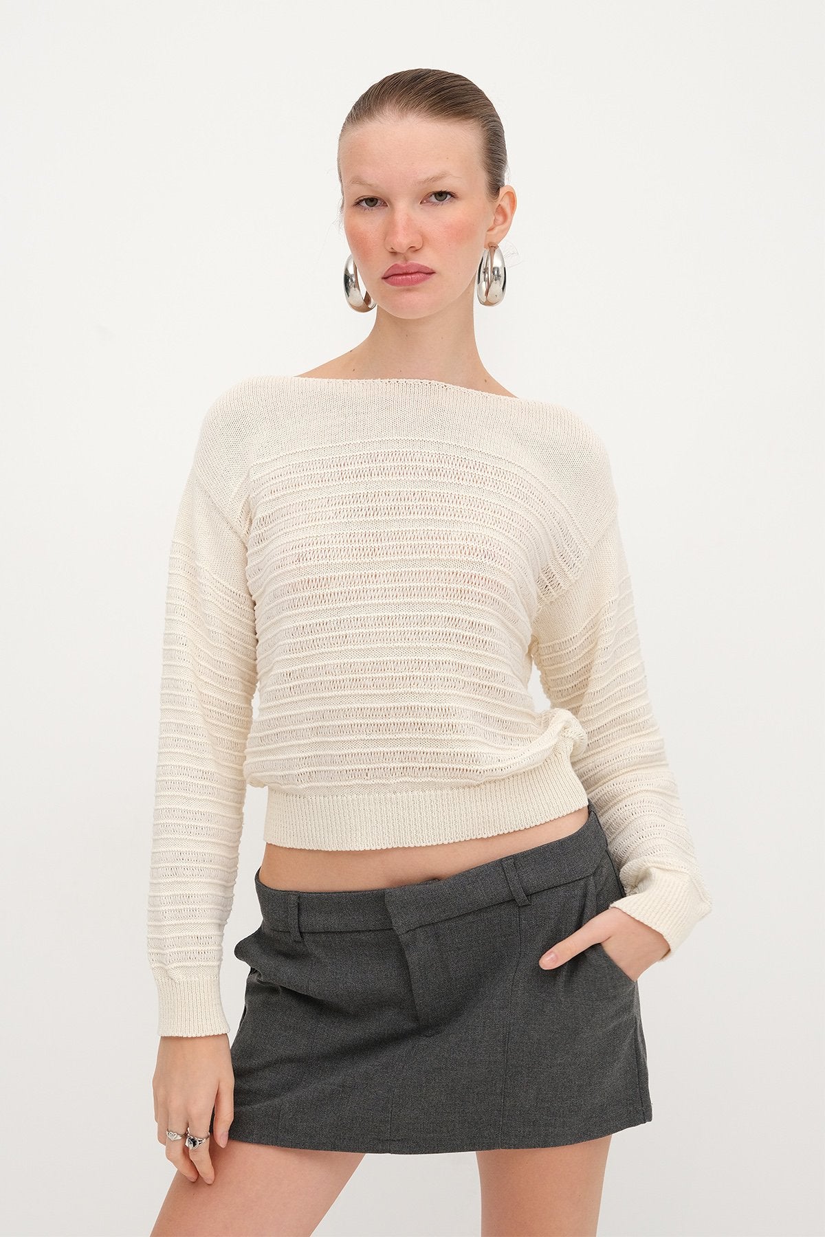 Stone_Crew-Neck-Knit-Sweater-addax