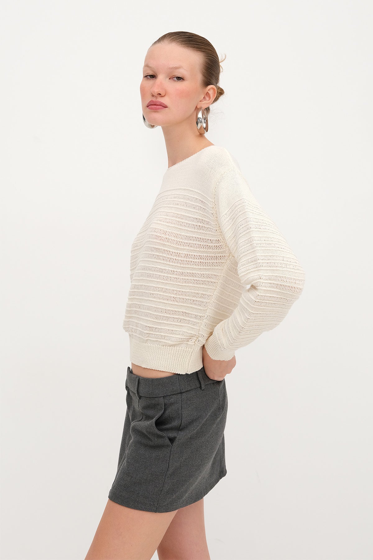 Stone_Crew-Neck-Knit-Sweater-addax
