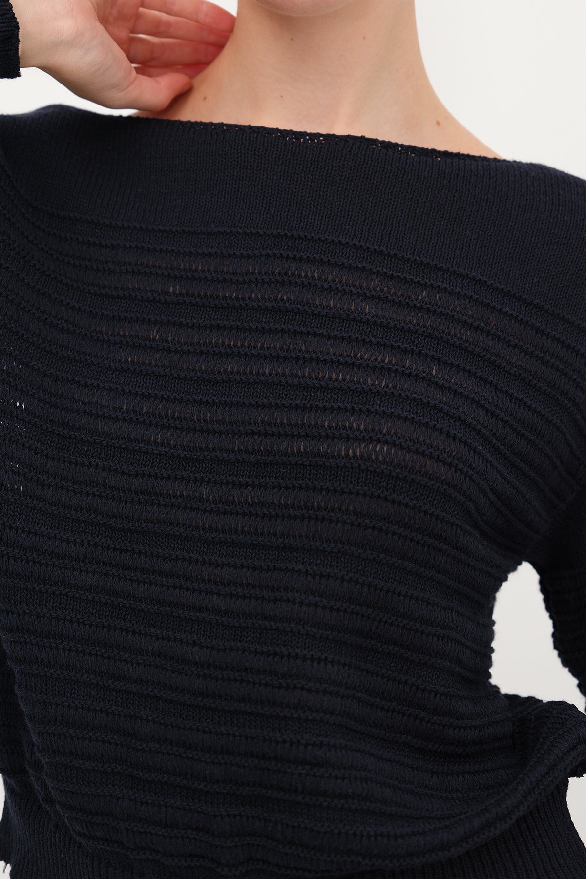Night-Blue_Neck-Knit-Sweater-addax