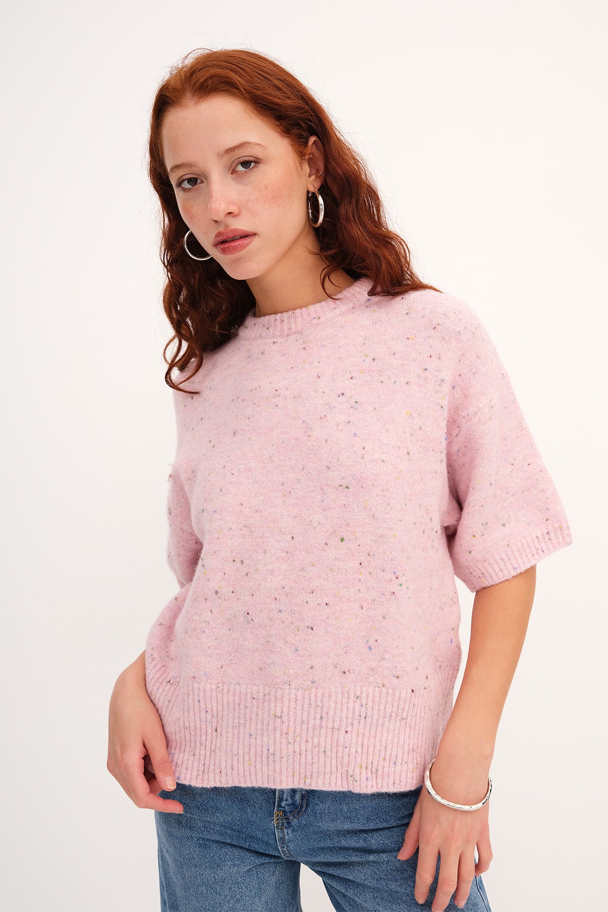 Begonia_Crew-Neck-Nep-Yarn-Knit-Sweater-addax