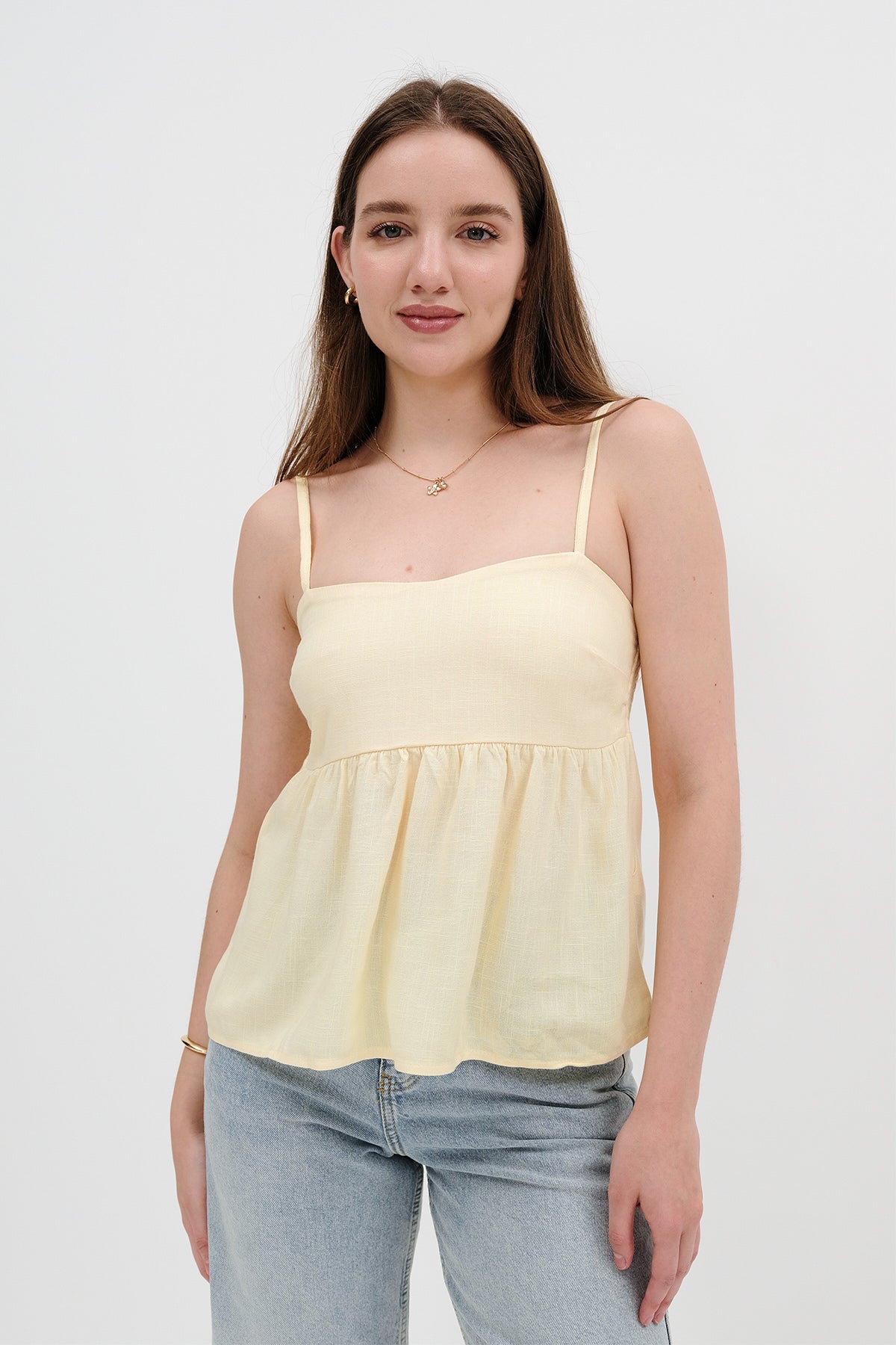 Light-Yellow_Linen-Blended-Rope-Strap-Undershirt-addax