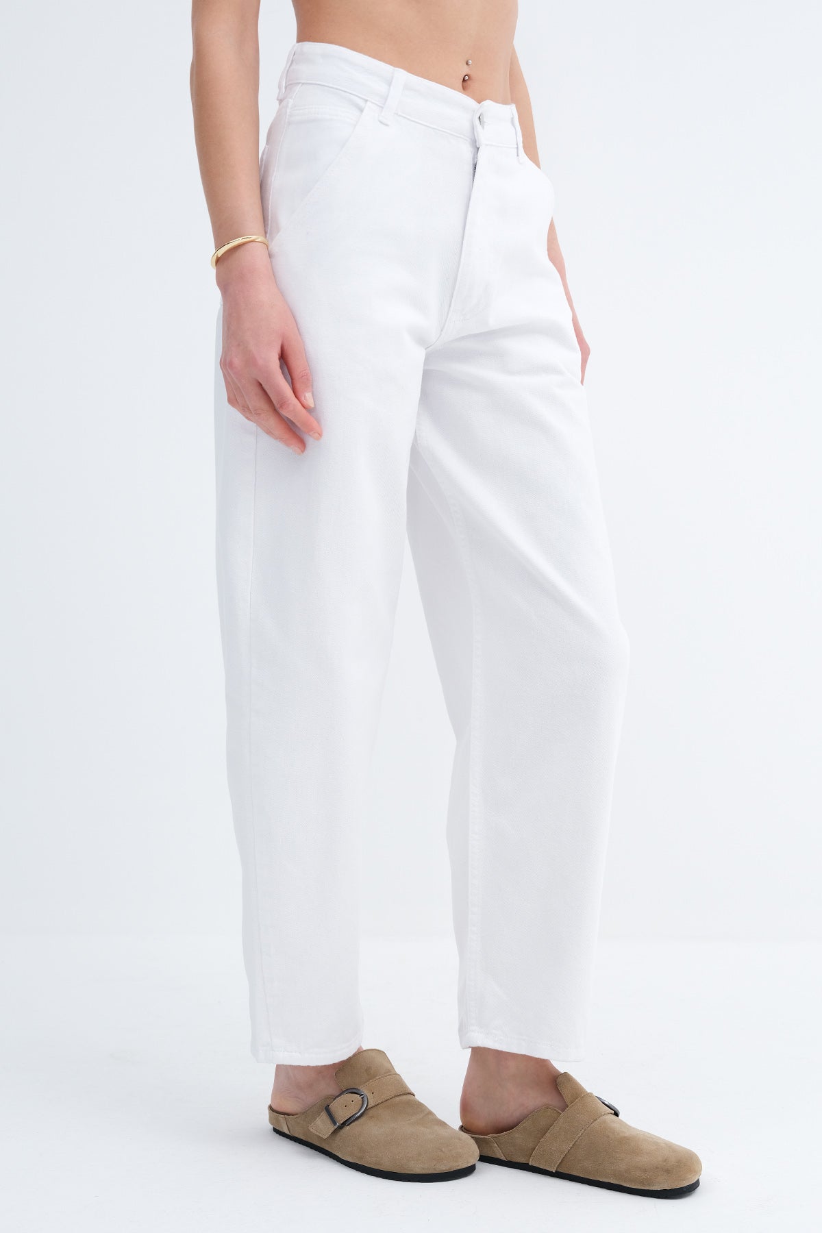 White_Jean-Pants-addax
