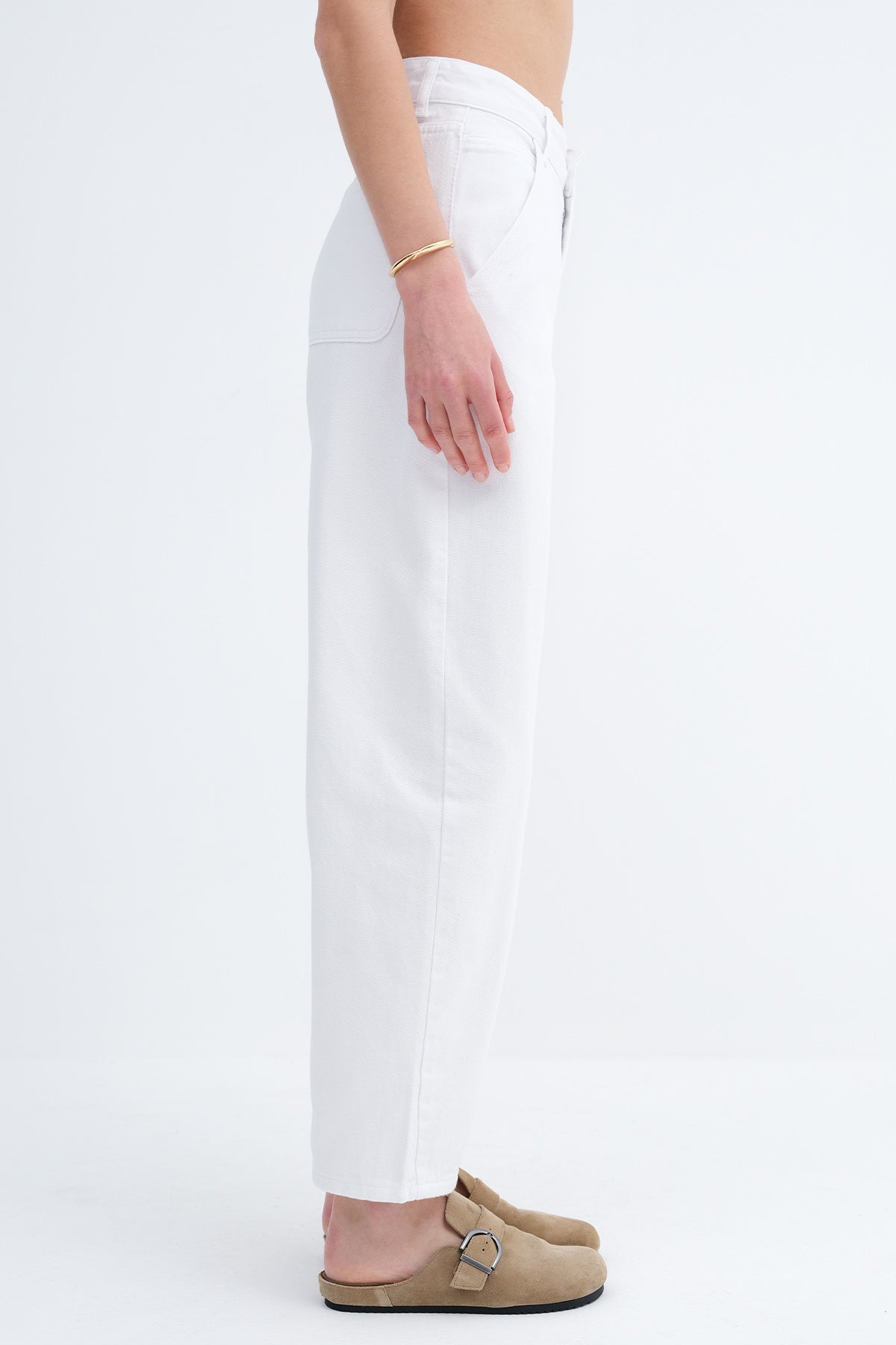 White_Jean-Pants-addax