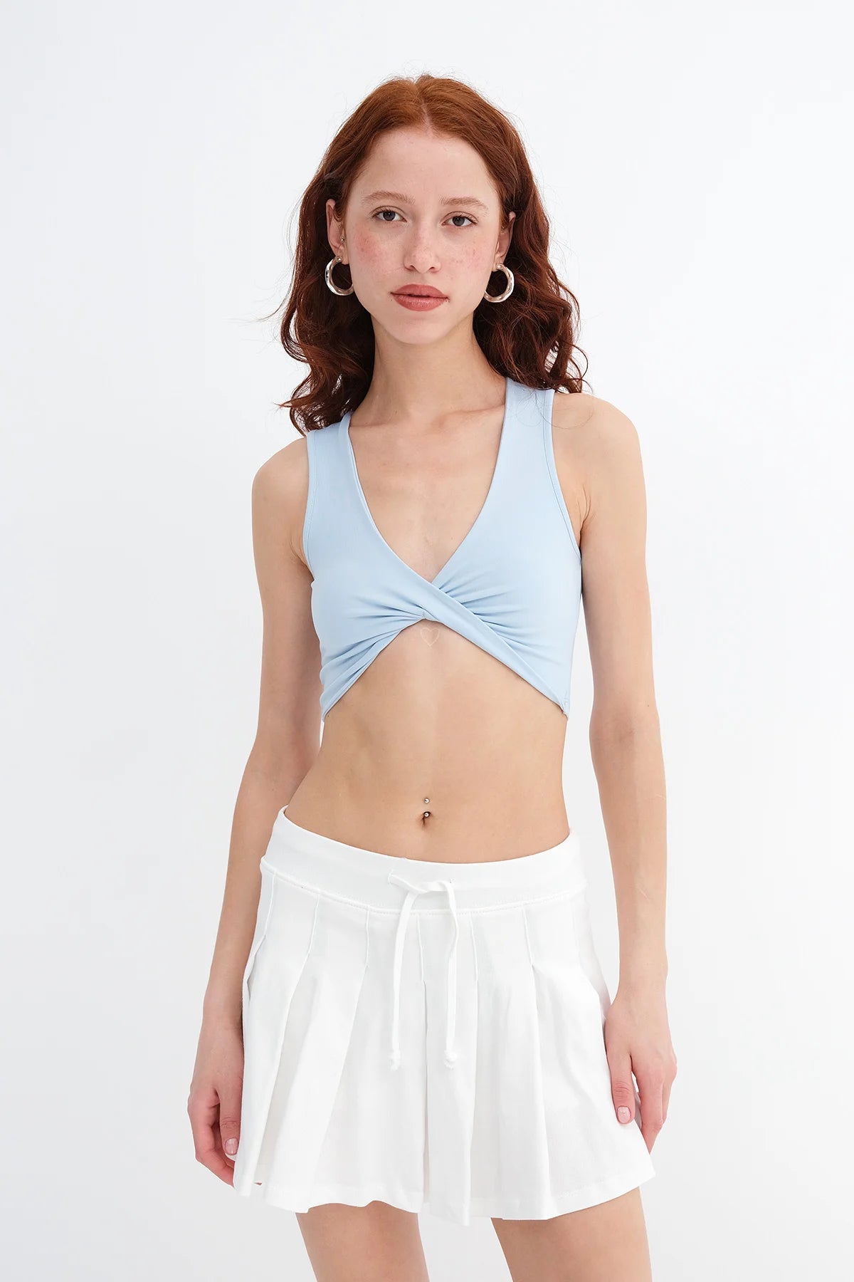 Baby-Blue_Crop-Tank-Top-with-Knot-Detail-addax