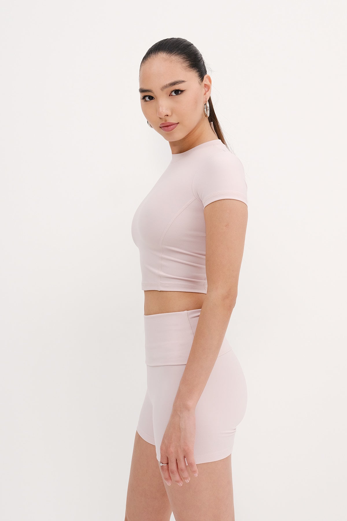 Lotus_Basic-Crop-T-shirt-addax