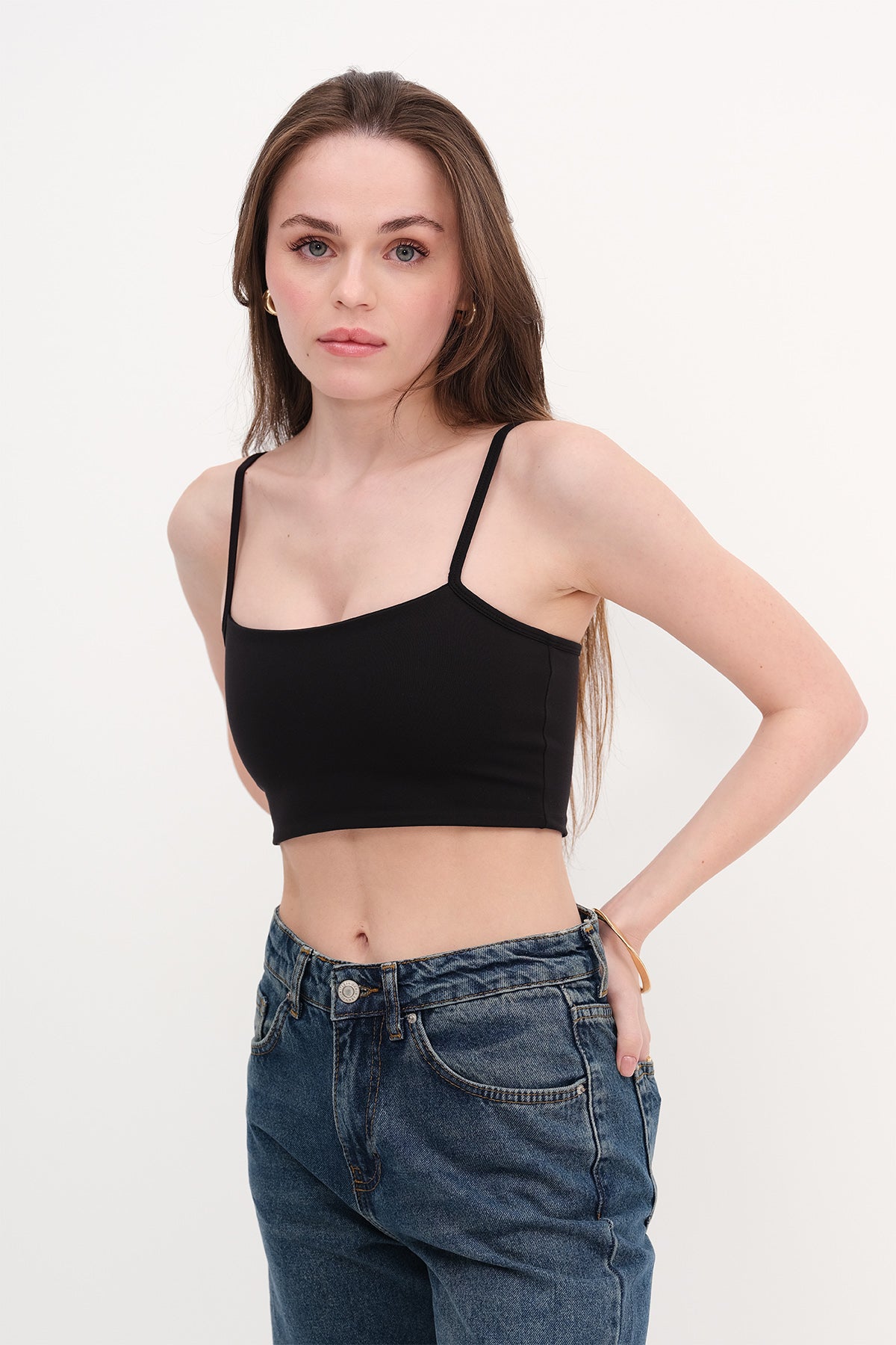 Black_Cropped-Tank-Top-addax