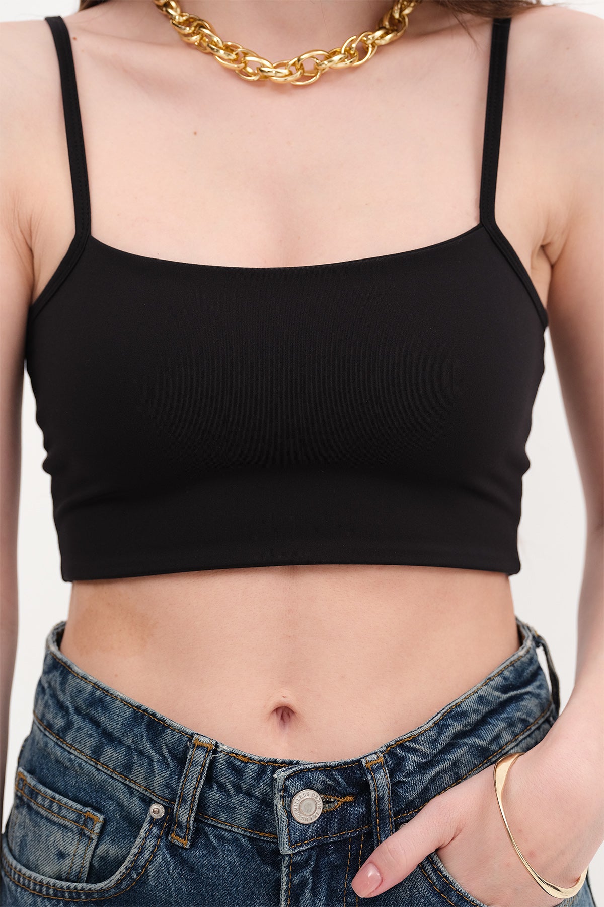 Black_Cropped-Tank-Top-addax