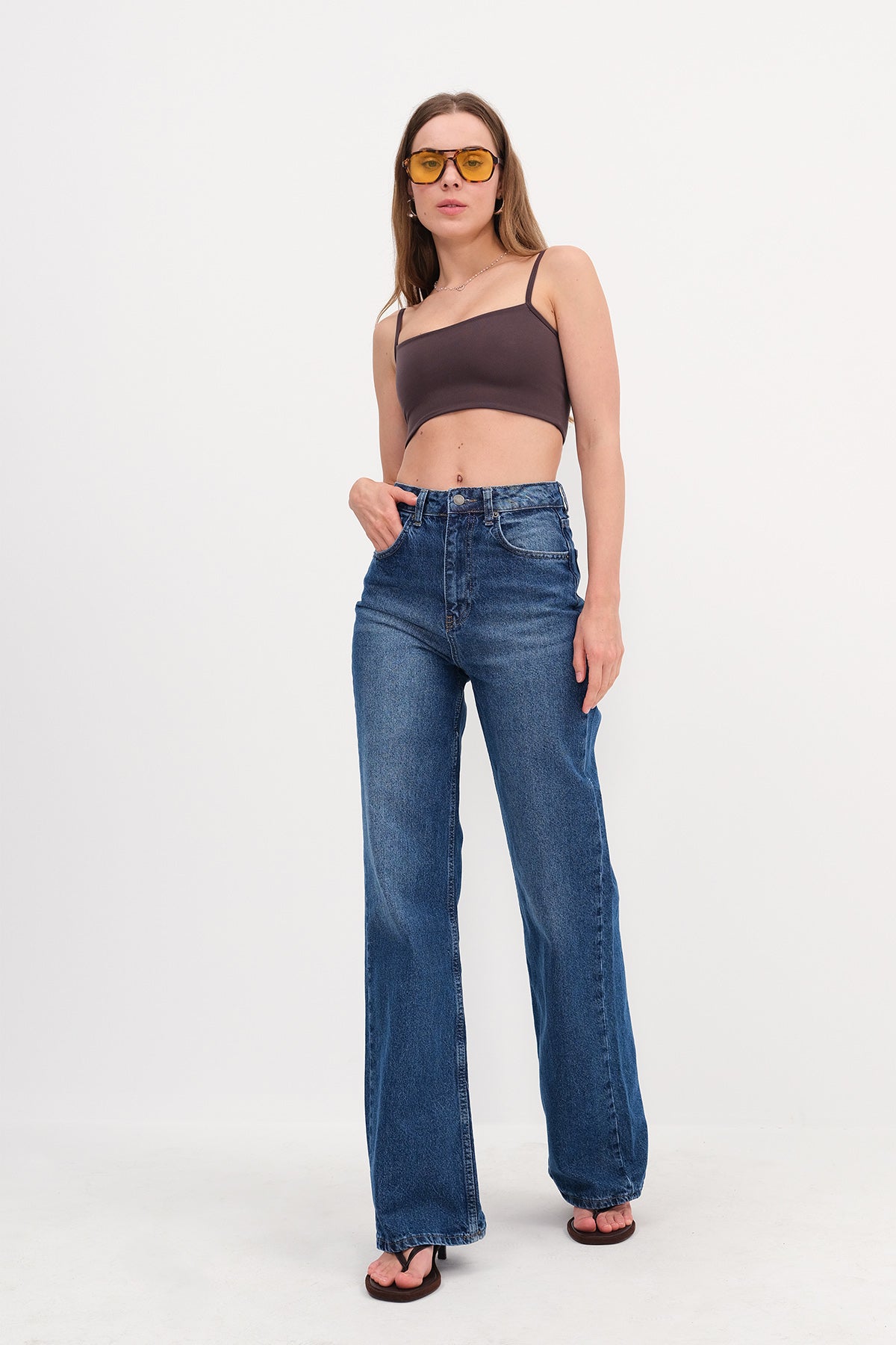 Soft-Brown_Cropped-Tank-Top-addax