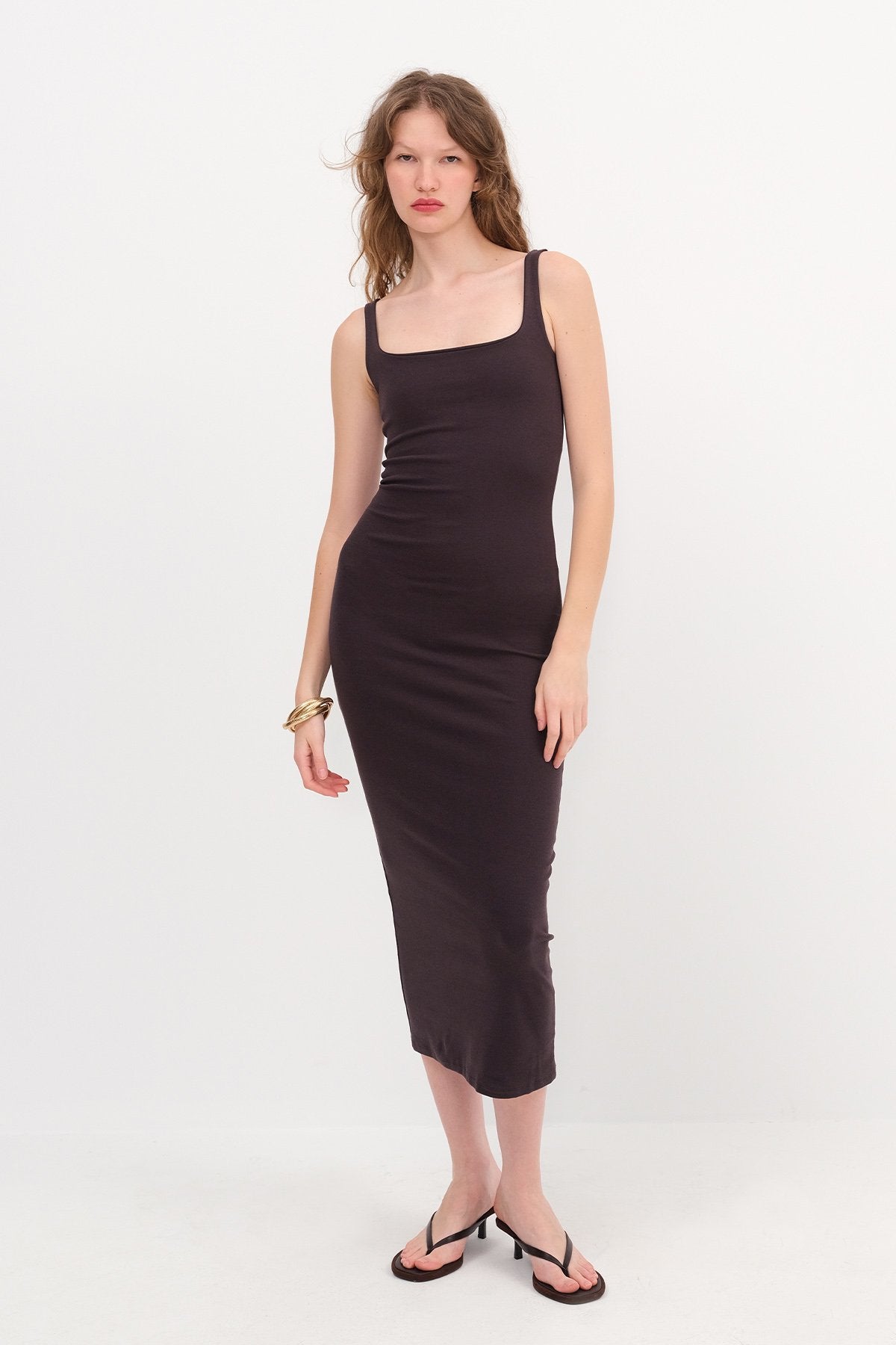 Soft-Brown_Square-Neck-Long-Dress-addax