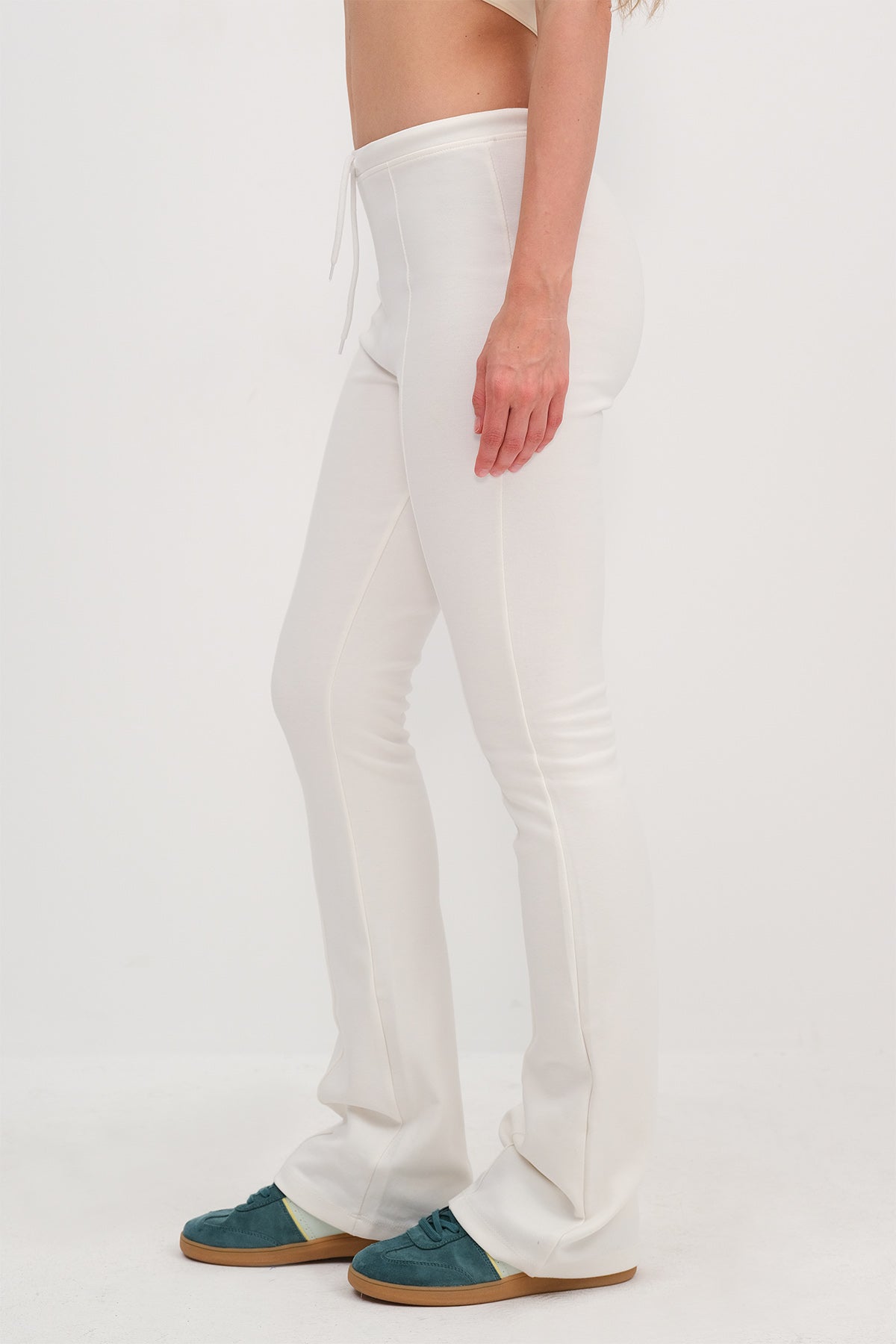 Ecru_Front-Stitch-Detailed-Tracksuit-addax