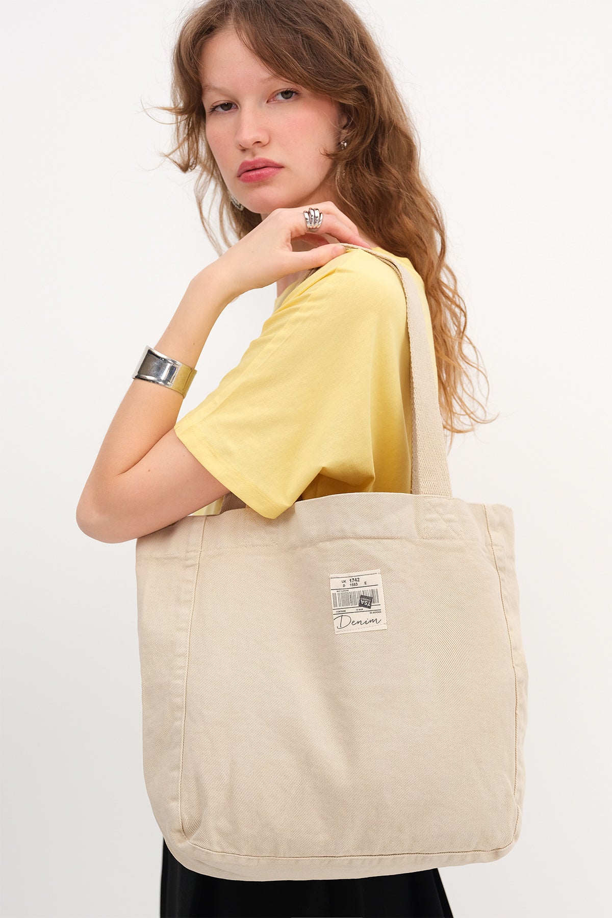 Beige_Tote-Shoulder-Bag-addax
