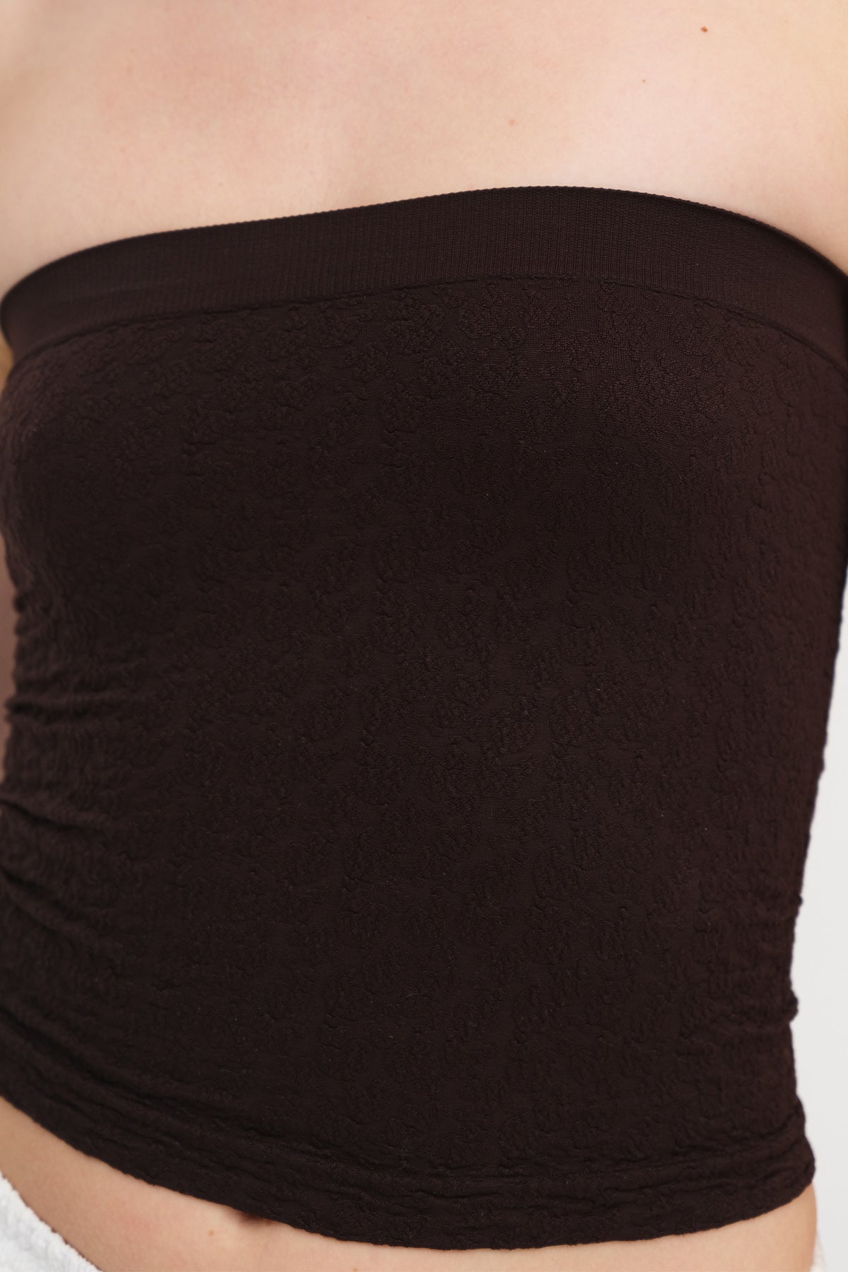 Bitter-Coffee_Strapless-Textured-Bustier-addax