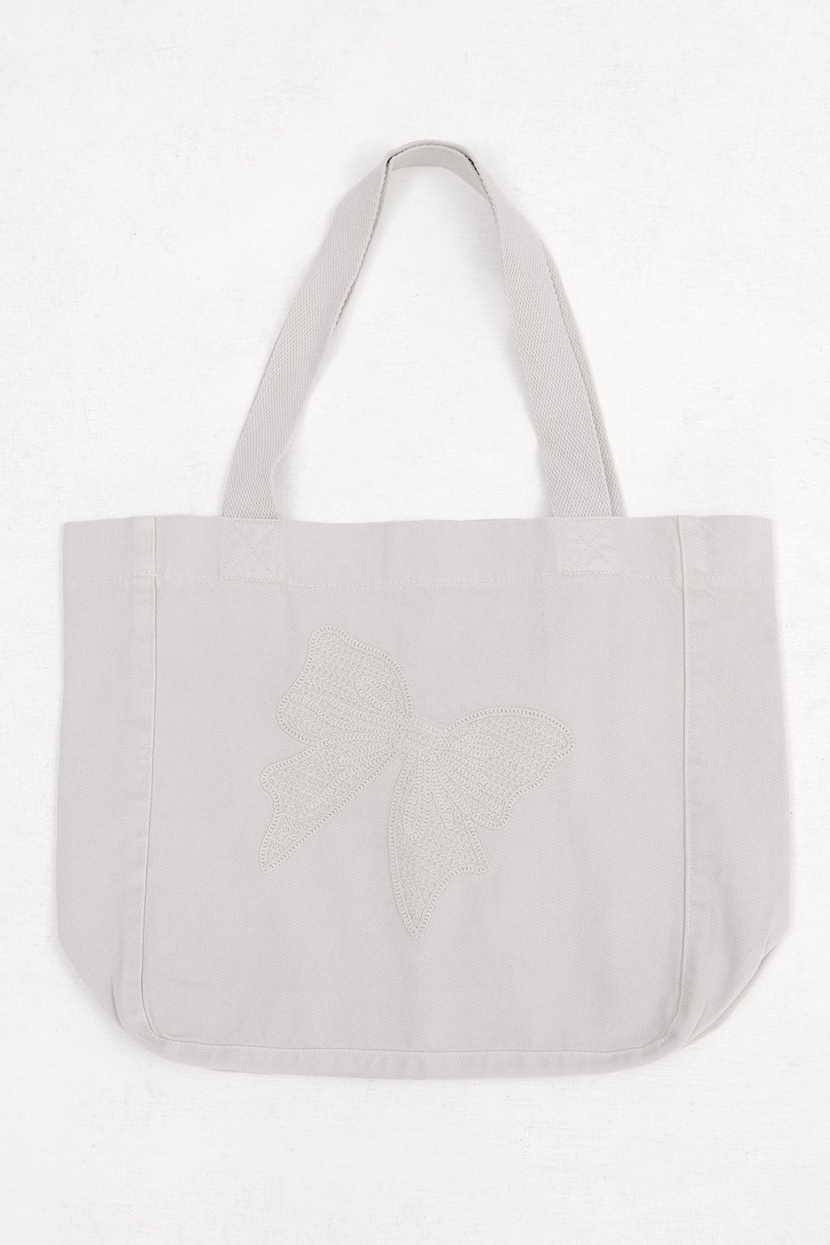 Grey_Ribbon-Detailed-Tote-Bag-addax