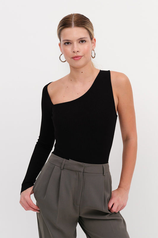 Black_One-Shoulder-Asymmetric-Bodysuit-addax