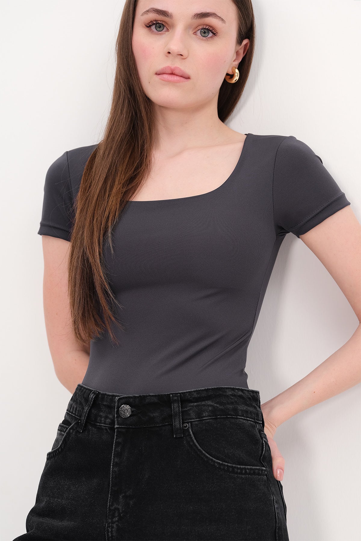 Charcoal_Short-Sleeve-Bodysuit-addax